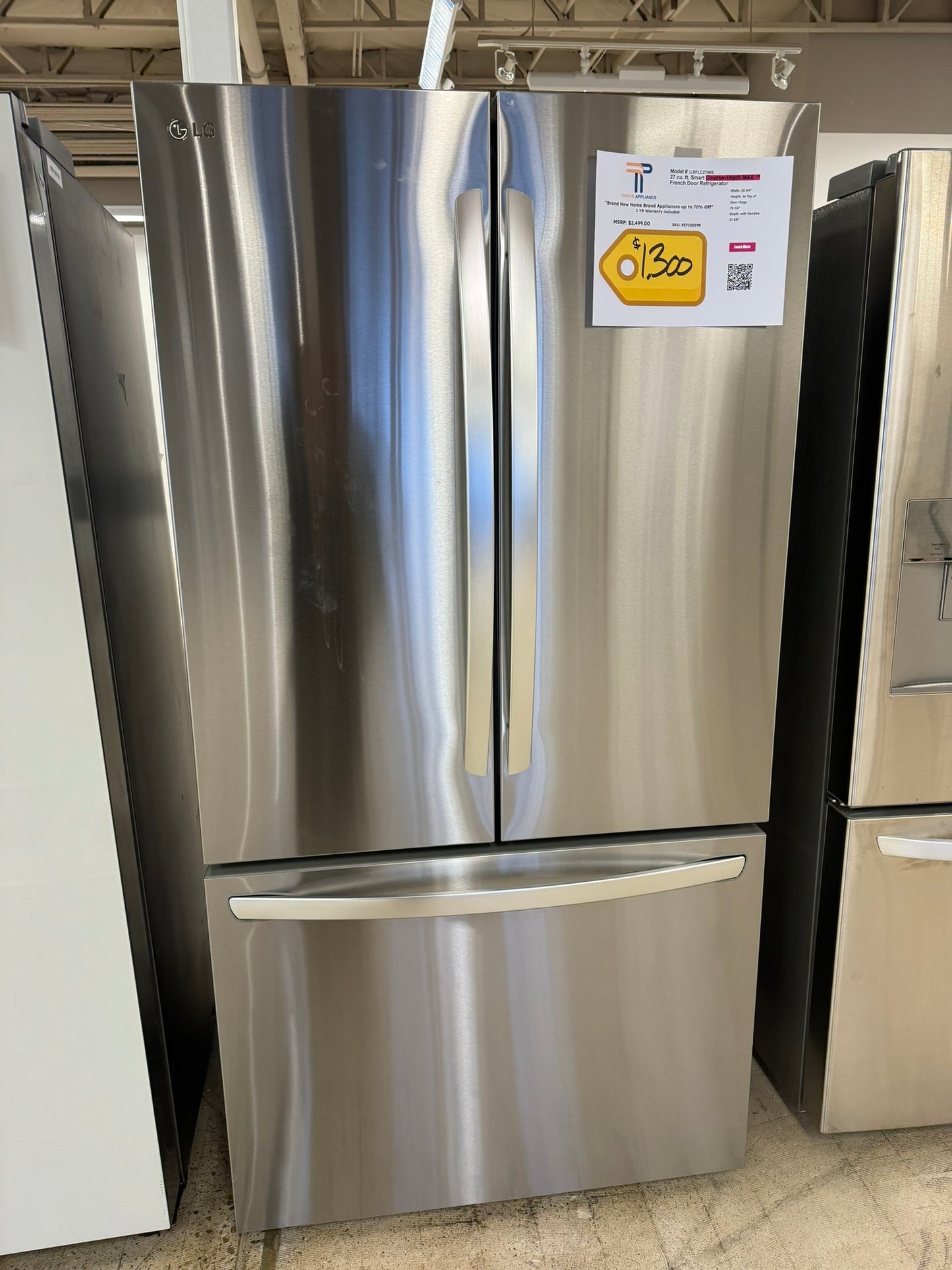 BRAND NEW COUNTER DEPTH SMART REFRIGERATOR MODEL: LRFLC2706S REF10019R
