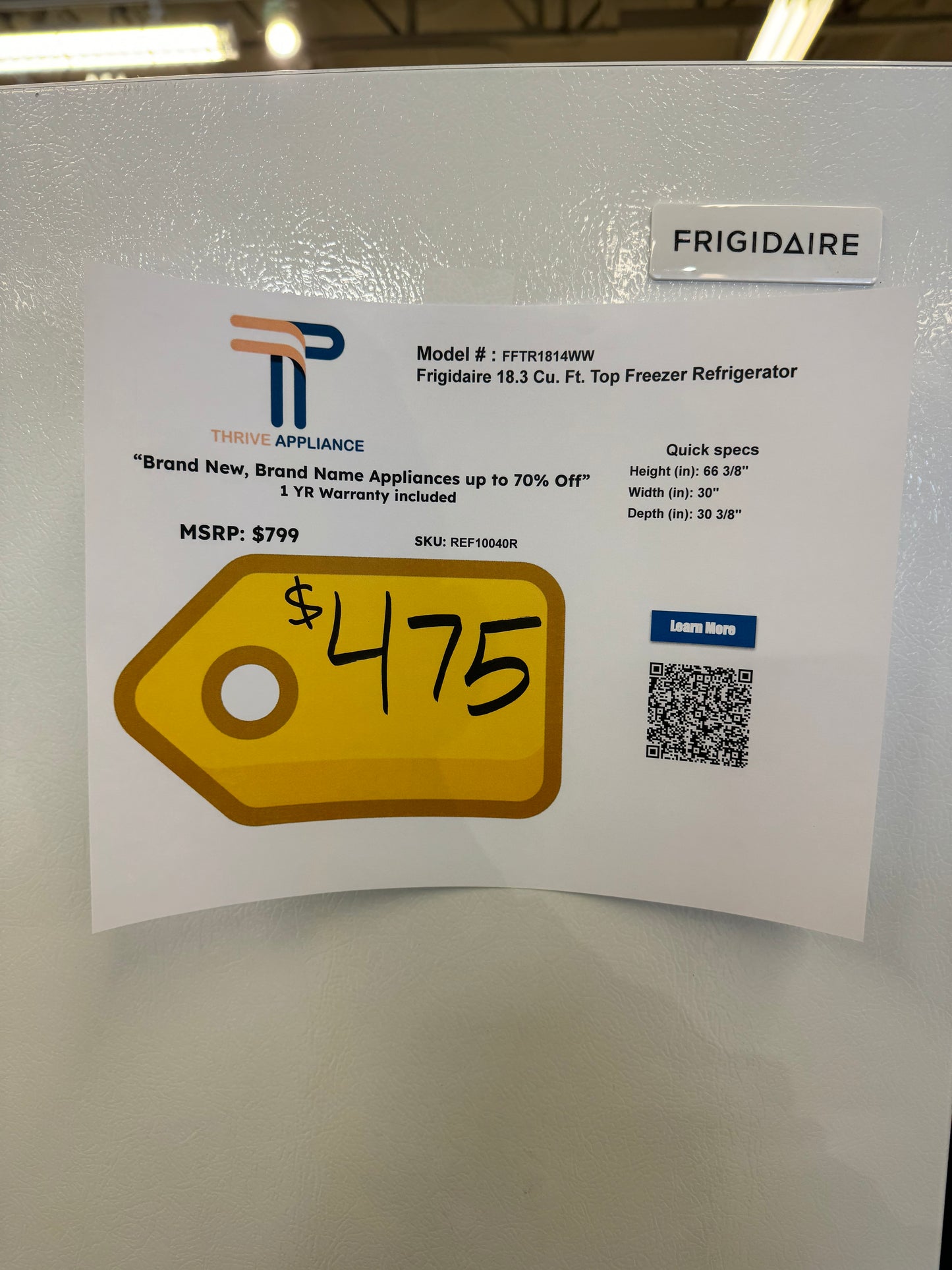 BRAND NEW TOP FREEZER REFRIGERATOR MODEL: FFTR1814WW REF10040R