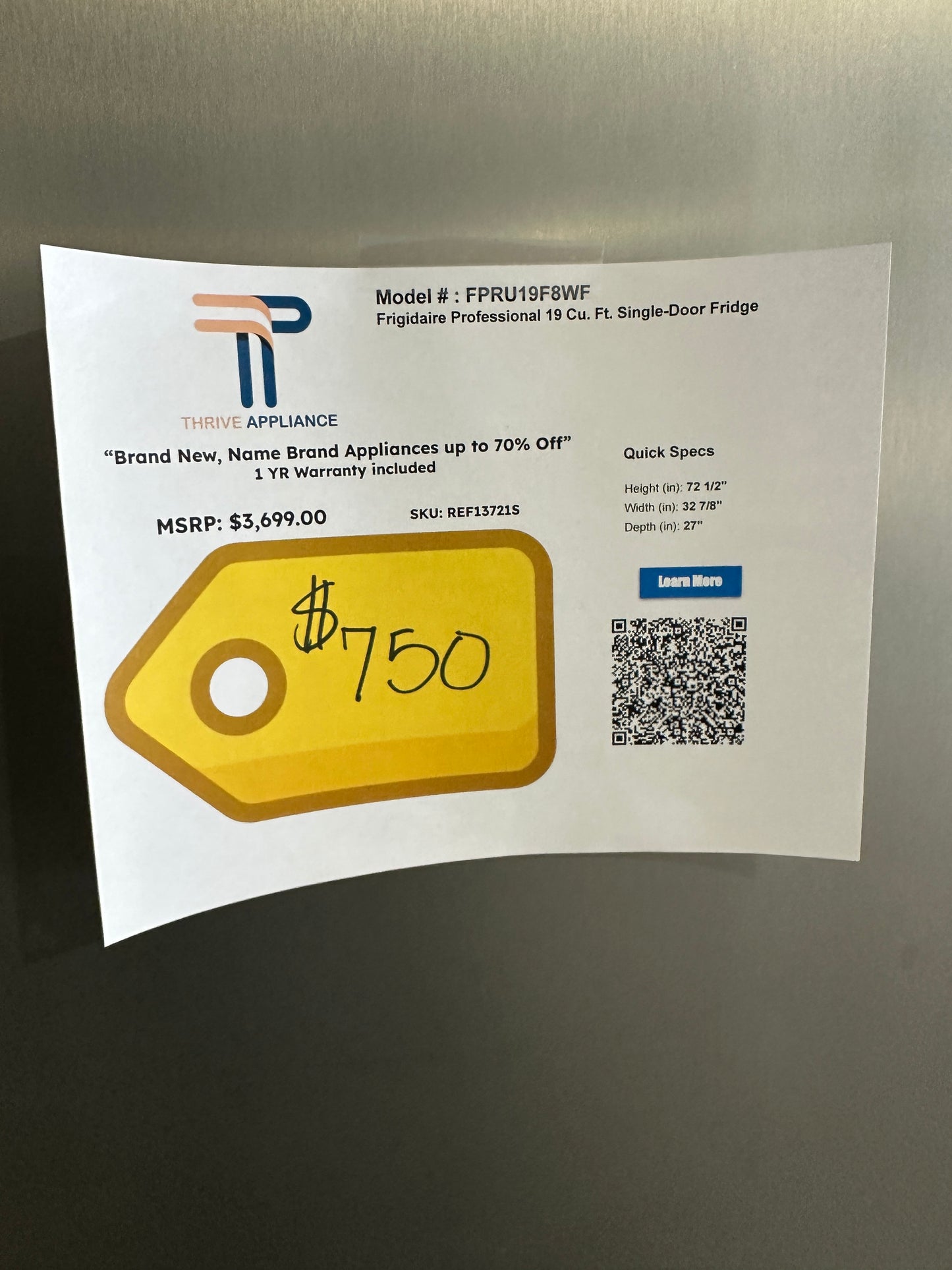 GREAT NEW FRIGIDAIRE PROFESSIONAL SINGLE DOOR REFRIGERATOR Model:FPRU19F8WF REF13721S