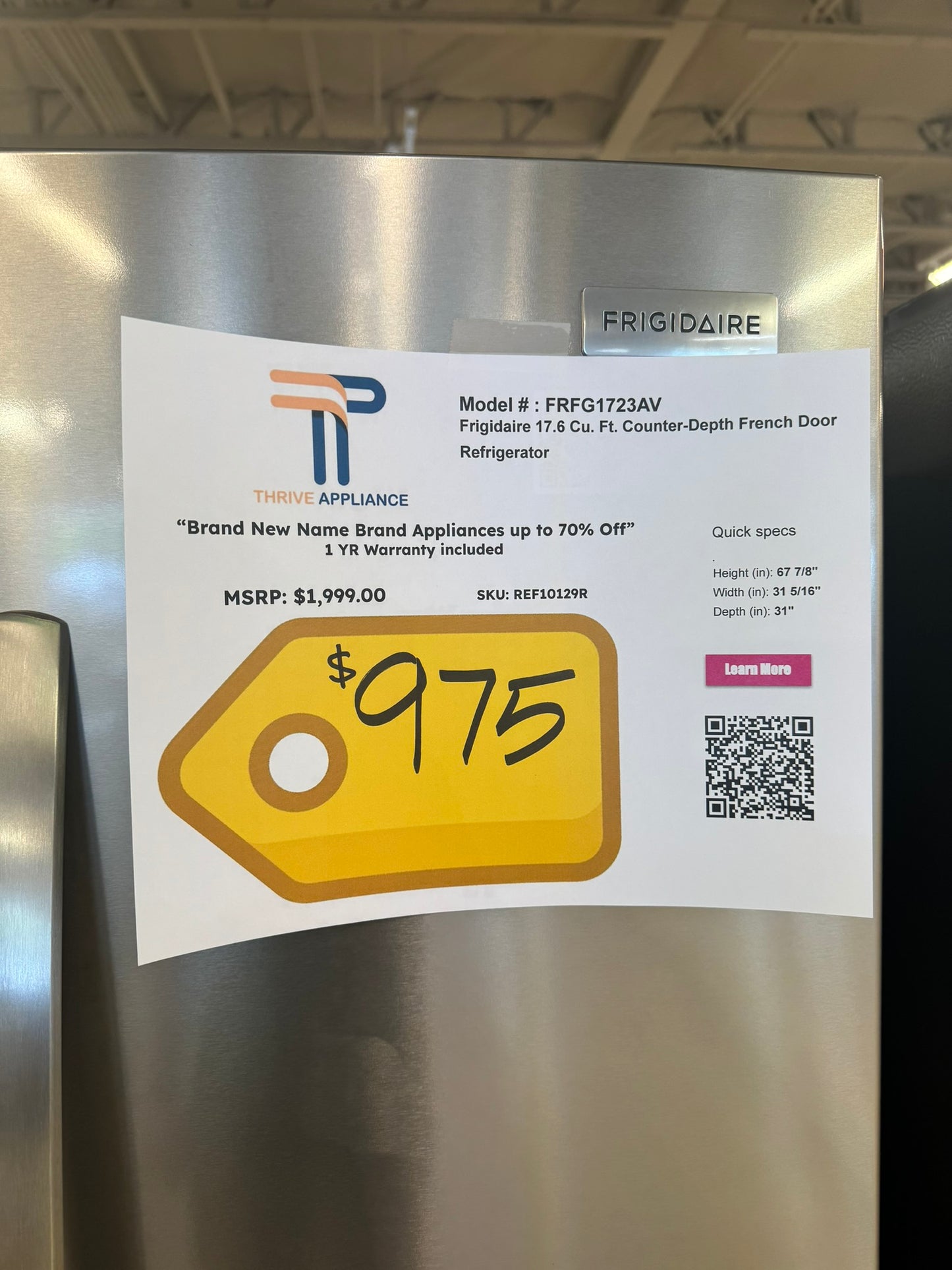 GREAT NEW COUNTER DEPTH FRENCH DOOR REFRIGERATOR MODEL: FRFG1723AV REF10129R