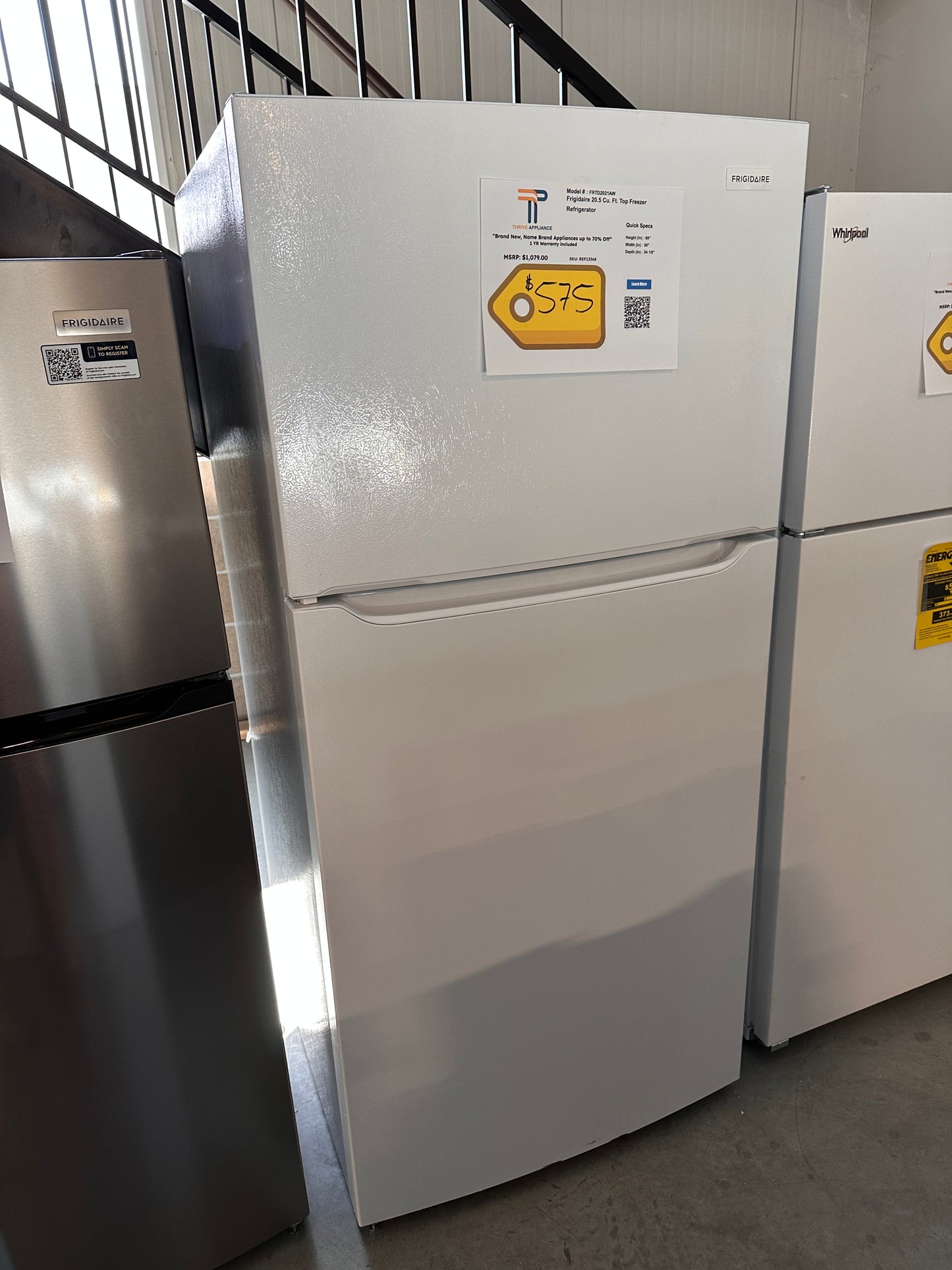 BRAND NEW FRIGIDAIRE TOP-FREEZER REFRIGERATOR MODEL: FRTD2021AW REF13368
