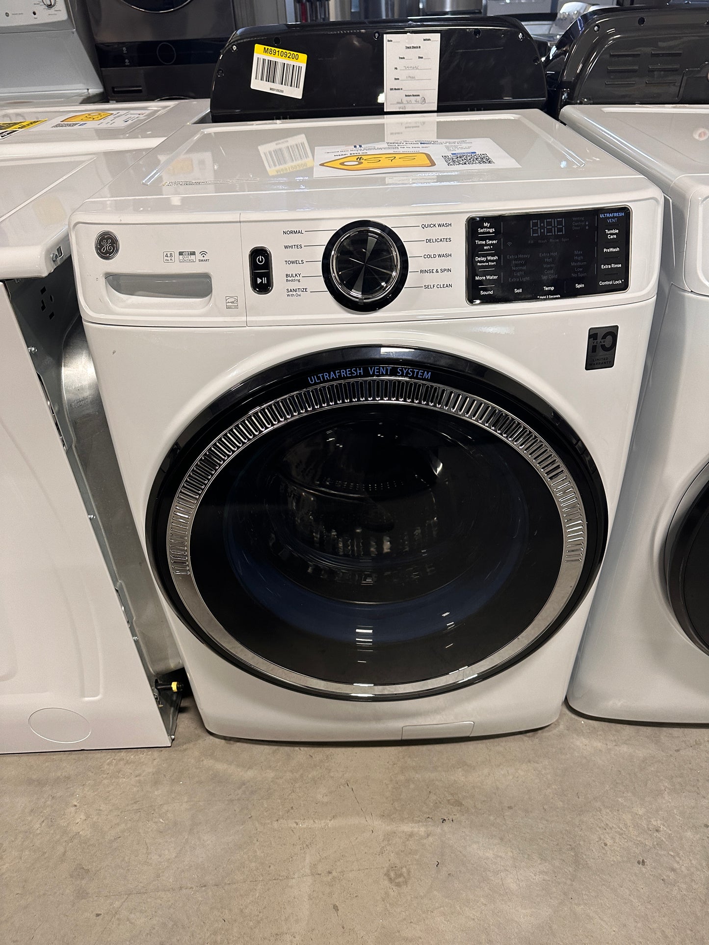 BRAND NEW GE STACKABLE SMART FRONT LOAD WASHER MODEL: GFW550SSNWW WAS13446