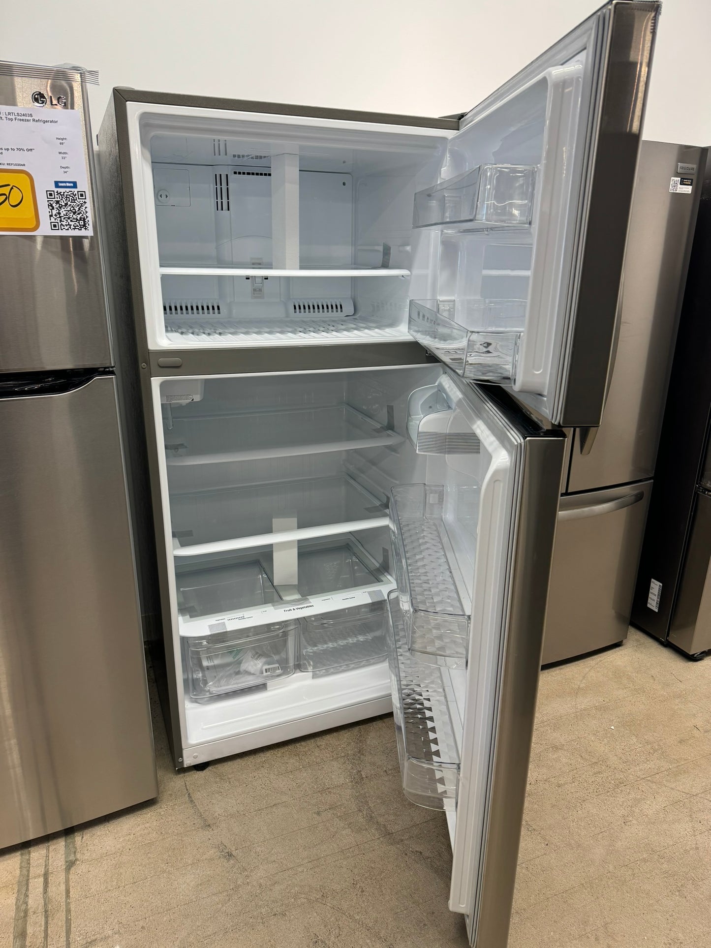 BRAND NEW STAINLESS STEEL LG GARAGE FRIDGE MODEL: LRTLS2403S REF10208R
