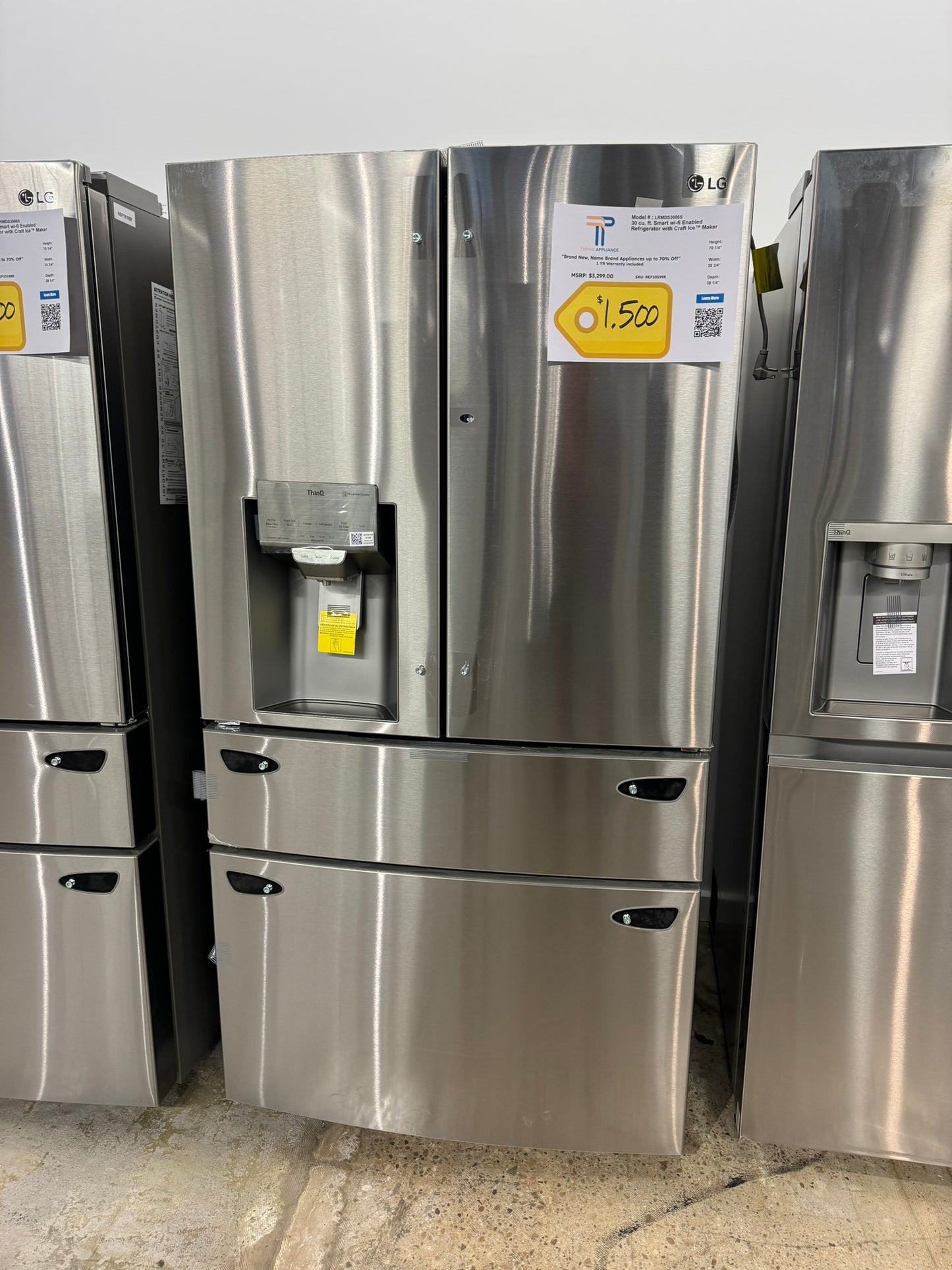 GREAT NEW LG CRAFT ICE MAKING SMART REFRIGERATOR MODEL: LRMDS3006S REF10199R