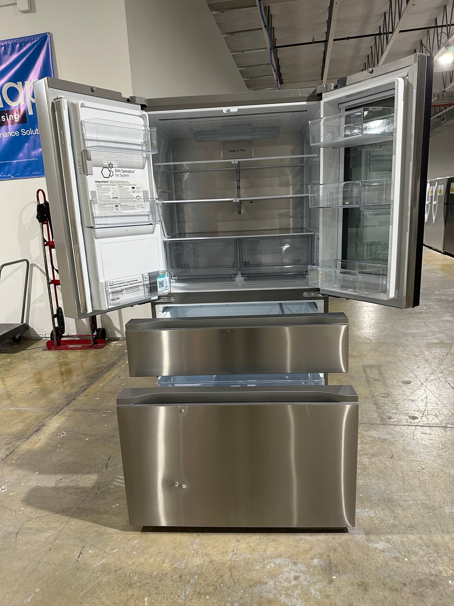 GORGEOUS NEW LG SMART INSTAVIEW FRENCH DOOR REFRIGERATOR MODEL: LF29S8365S REF13869S