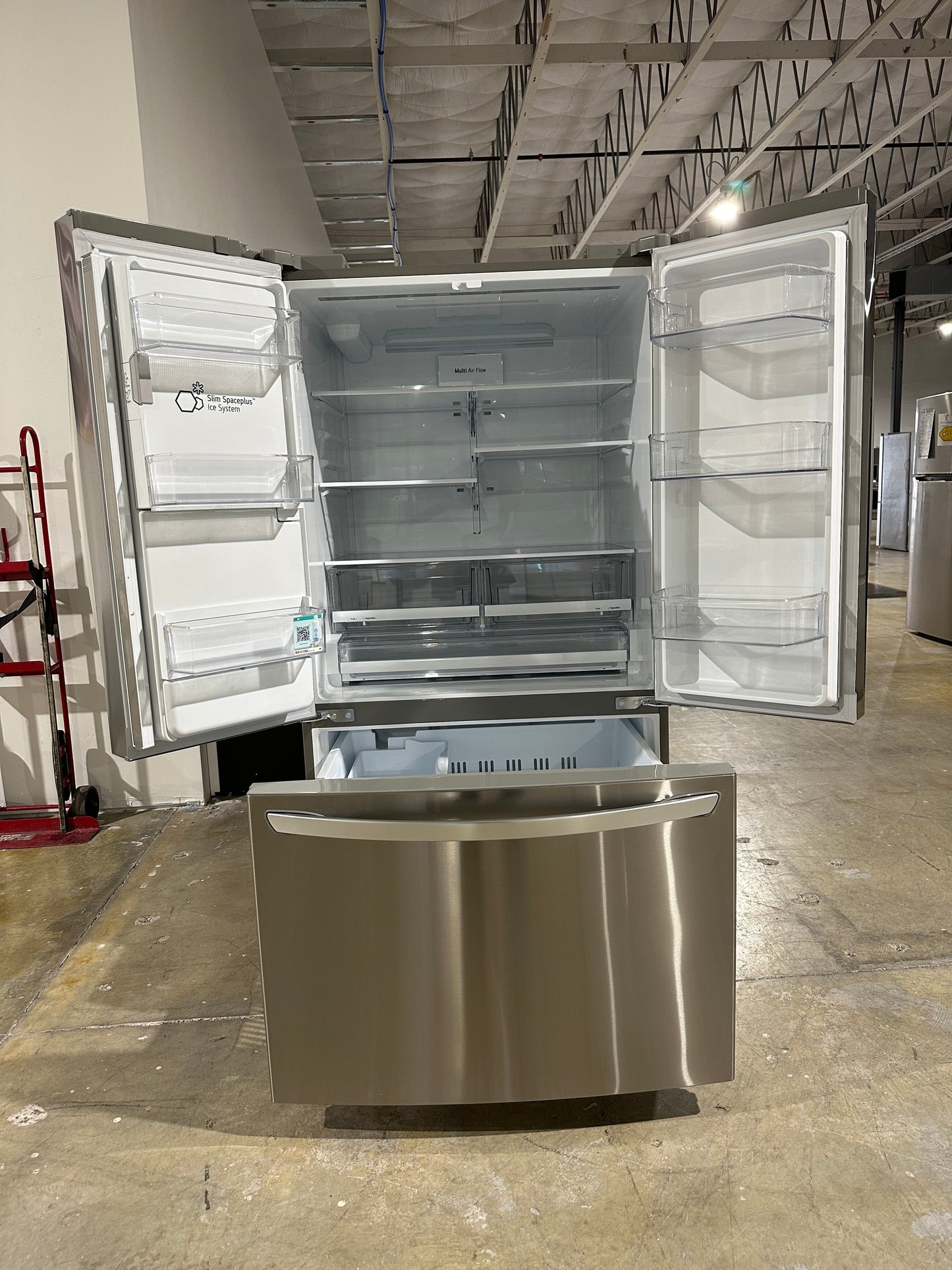 NEW! LG - 27.7 Cu. Ft. French Door Smart Refrigerator with External Ice and Water - MODEL: LRFS28XBS REF13858S