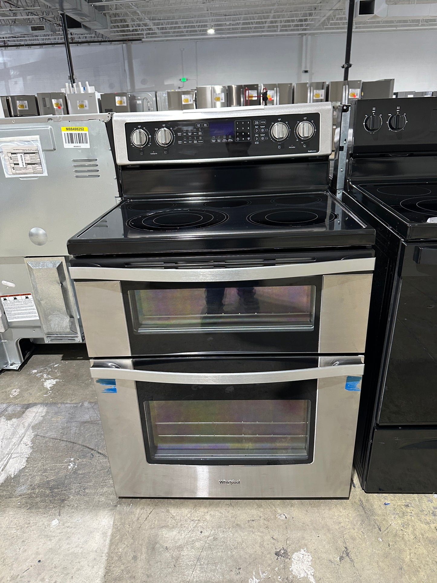BRAND NEW! Whirlpool Electric Double Oven Range with True Convection MODEL: WGE745C0FS RAG11682S