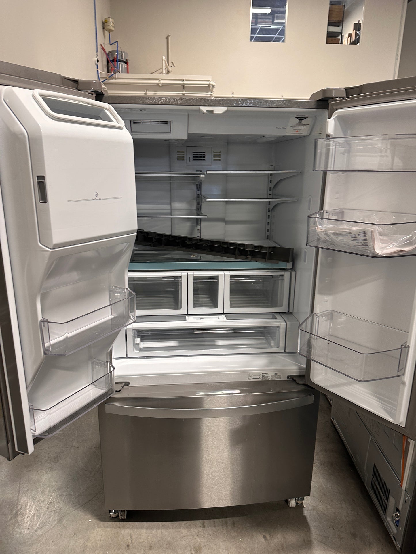 Whirlpool - 26.8 Cu. Ft. French Door Refrigerator - Stainless Steel MODEL: WRF767SDHZ REF13425