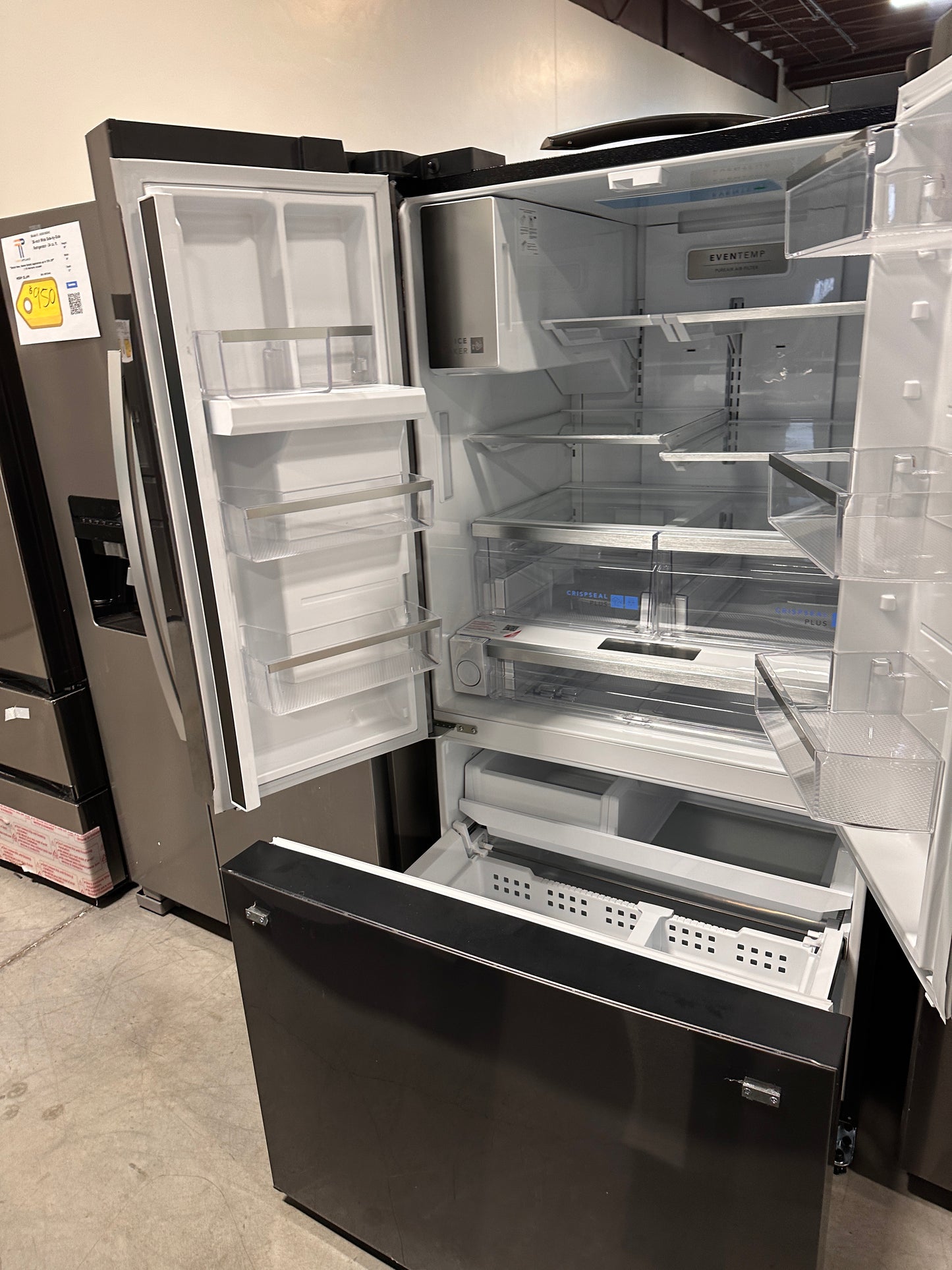 GREAT NEW FRIGIDAIRE GALLERY FRENCHDOOR REFRIGERATOR MODEL: GRFS2853AD REF13460