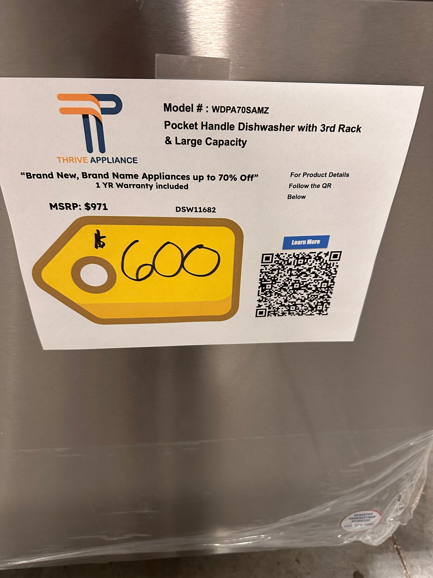 GREAT NEW WHIRLPOOL TOP CONTROL DISHWASHER with THIRD RACK MODEL: WDPA70SAMZ DSW11682