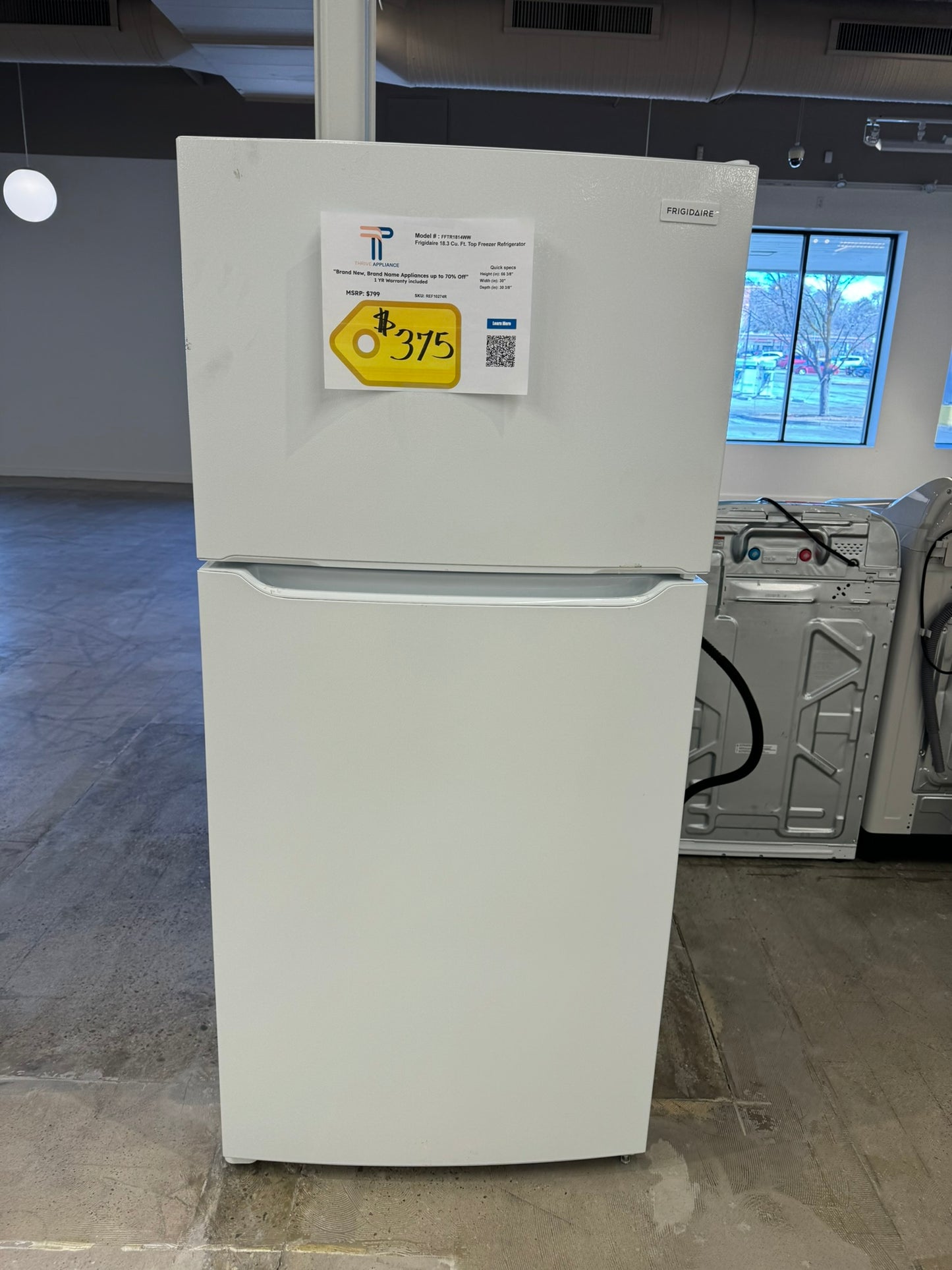 NEW! Frigidaire 18.3 Cu. Ft. Top Freezer Refrigerator MODEL: FFTR1814WW REF10274R