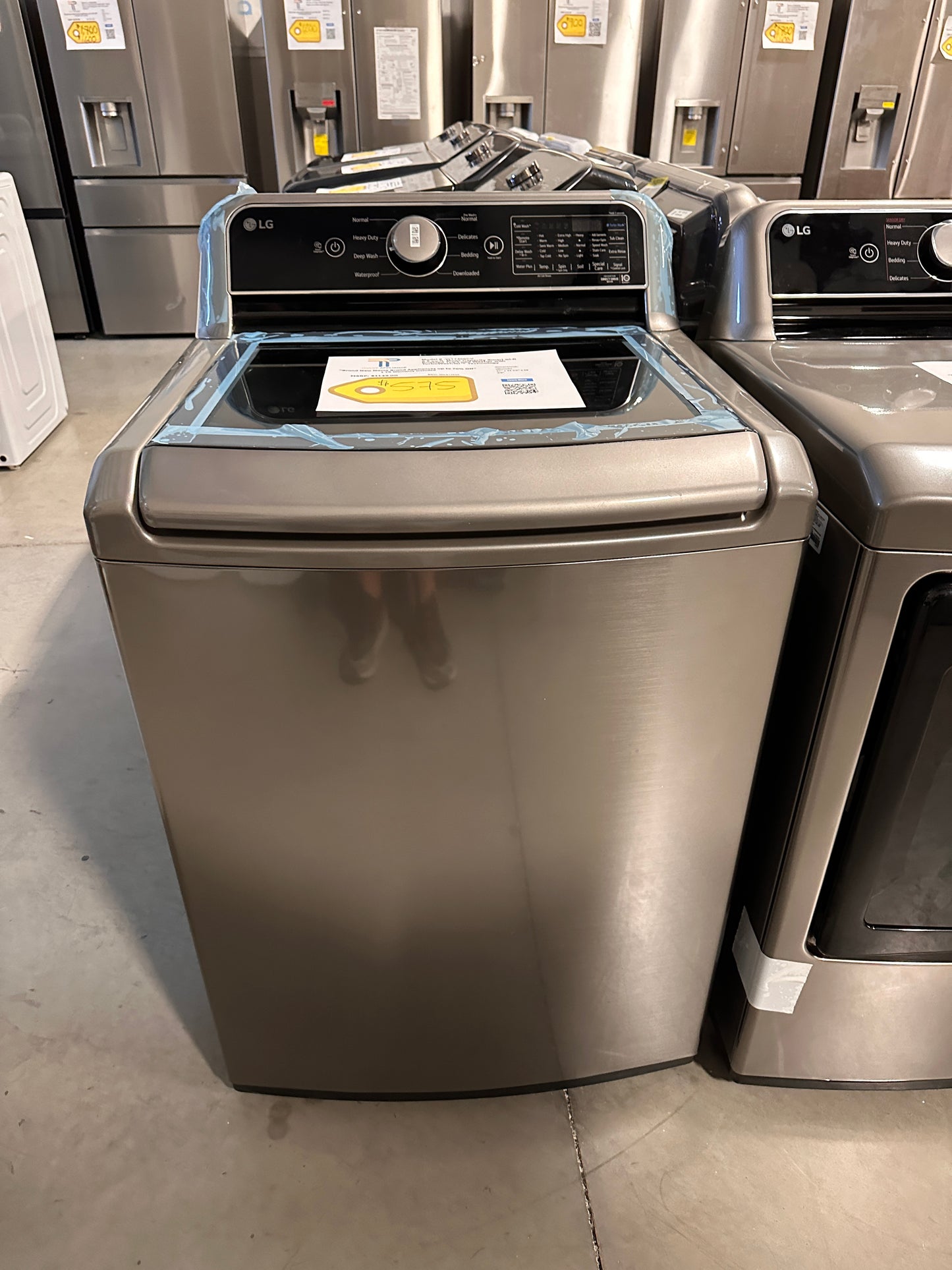 GREAT NEW GRAPHITE STEEL LG TOP LOAD WASHER MODEL: WT7400CV WAS13525