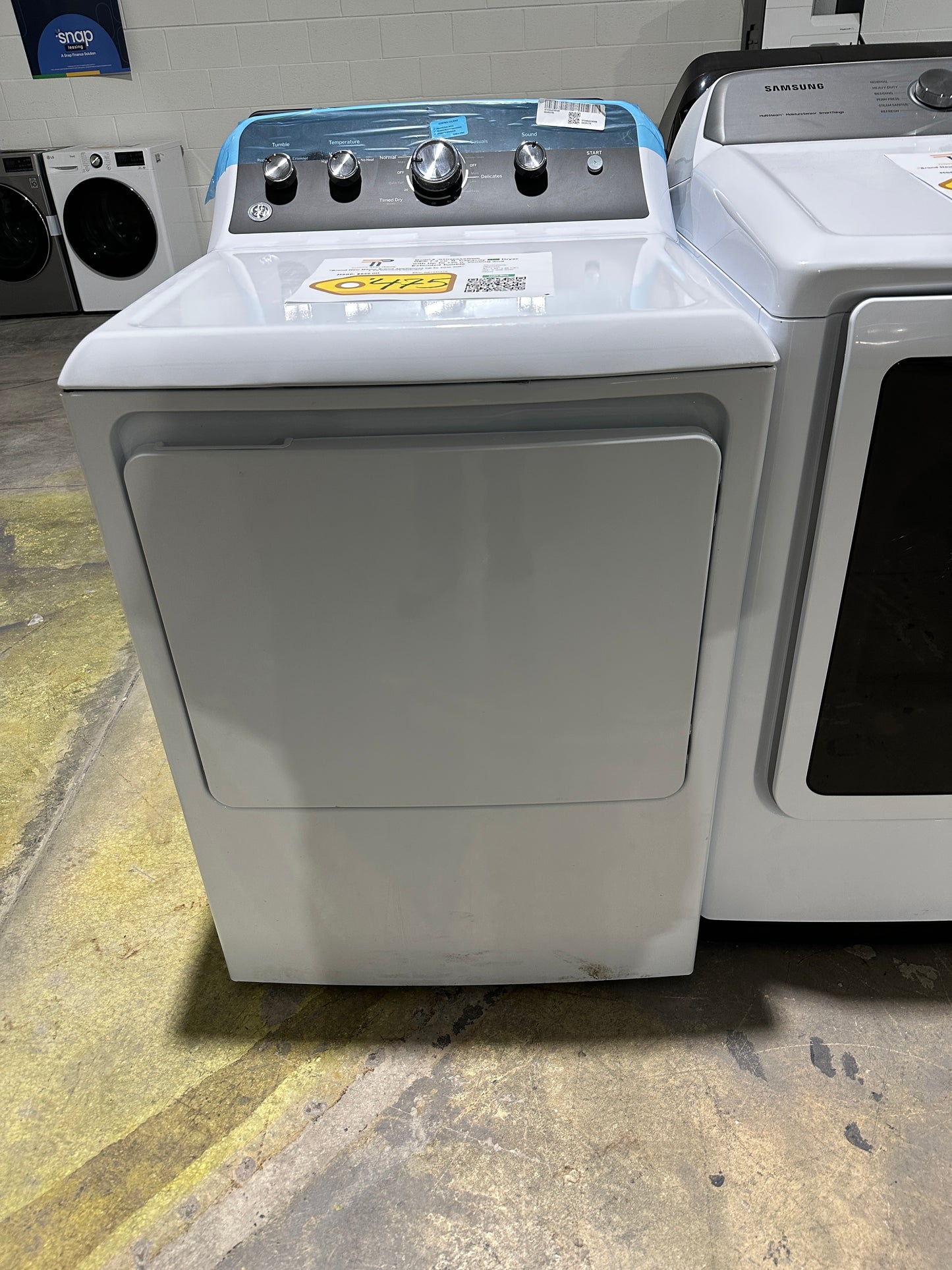 NEW! GE 7.2 Cu Ft Gas Dryer MODEL: GTD48GASWWB DRY13117S