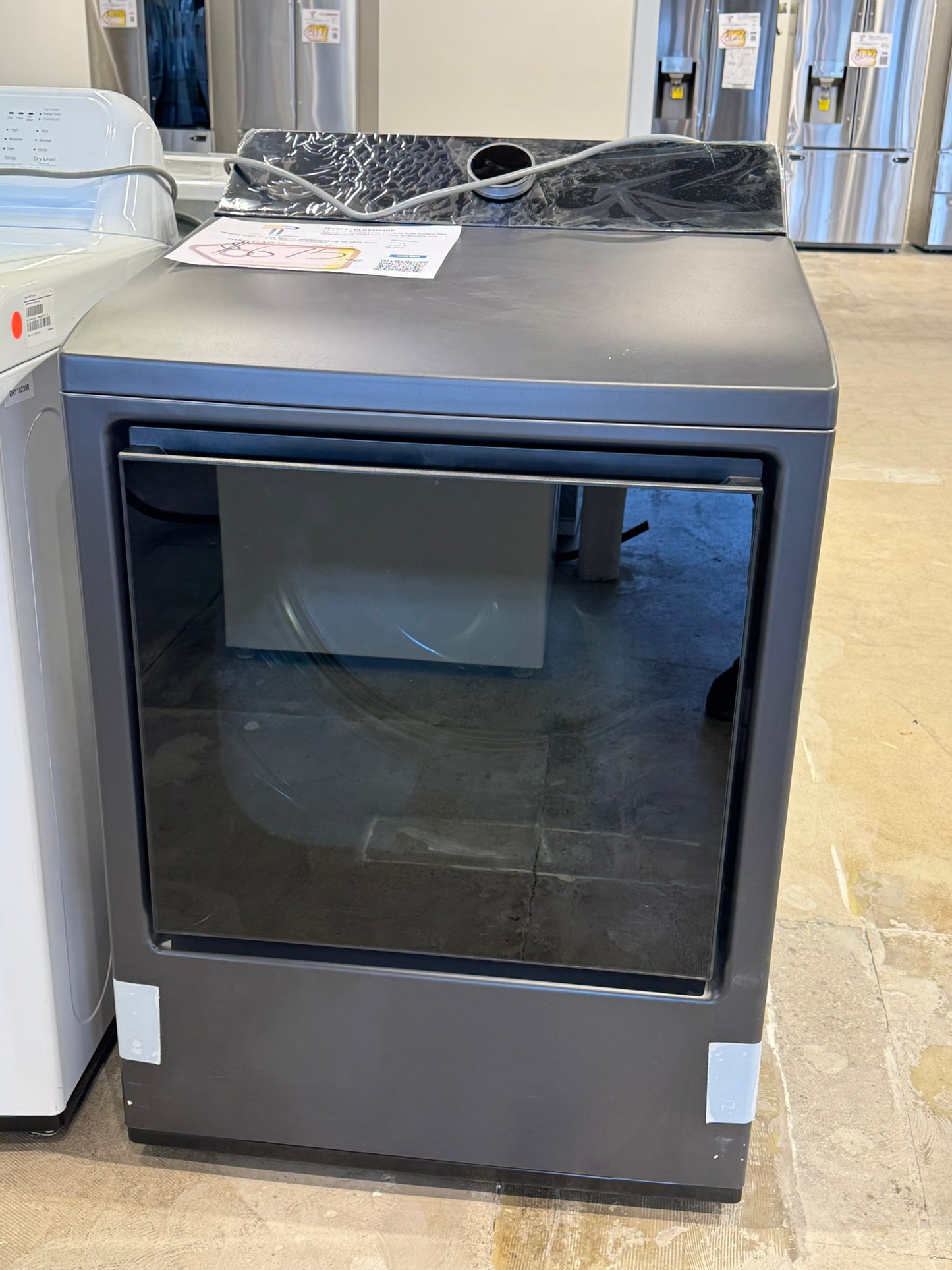 NEW! LG 7.3 Cu. Ft. Gas Dryer with EasyLoad Door and AI Sensing MODEL: DLGX8601BE DRY10230R