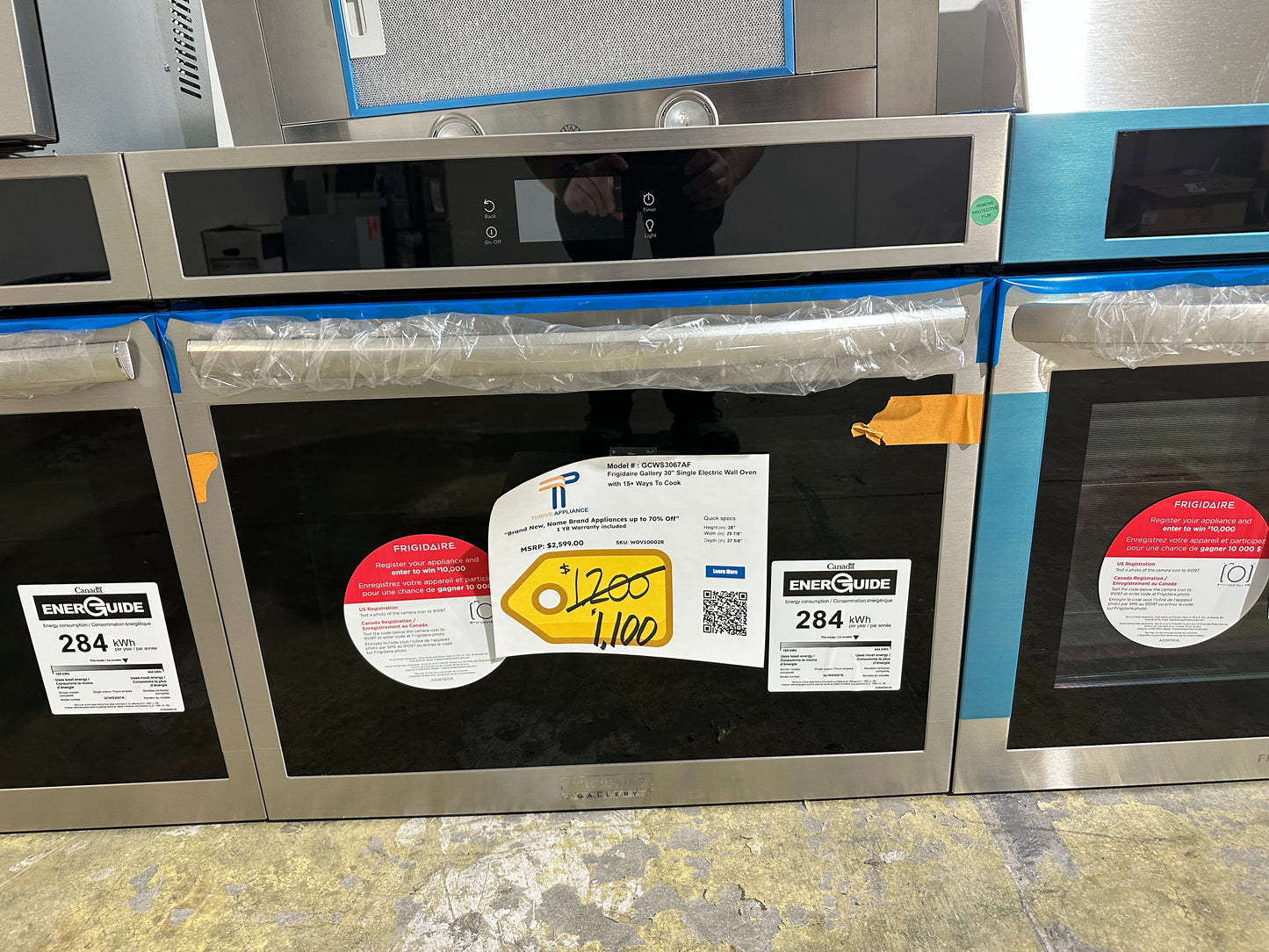 GREAT NEW FRIGIDAIRE GALLERY TOTAL CONVECTION WALL OVEN MODEL: GCWS3067AF WOV10002Rs