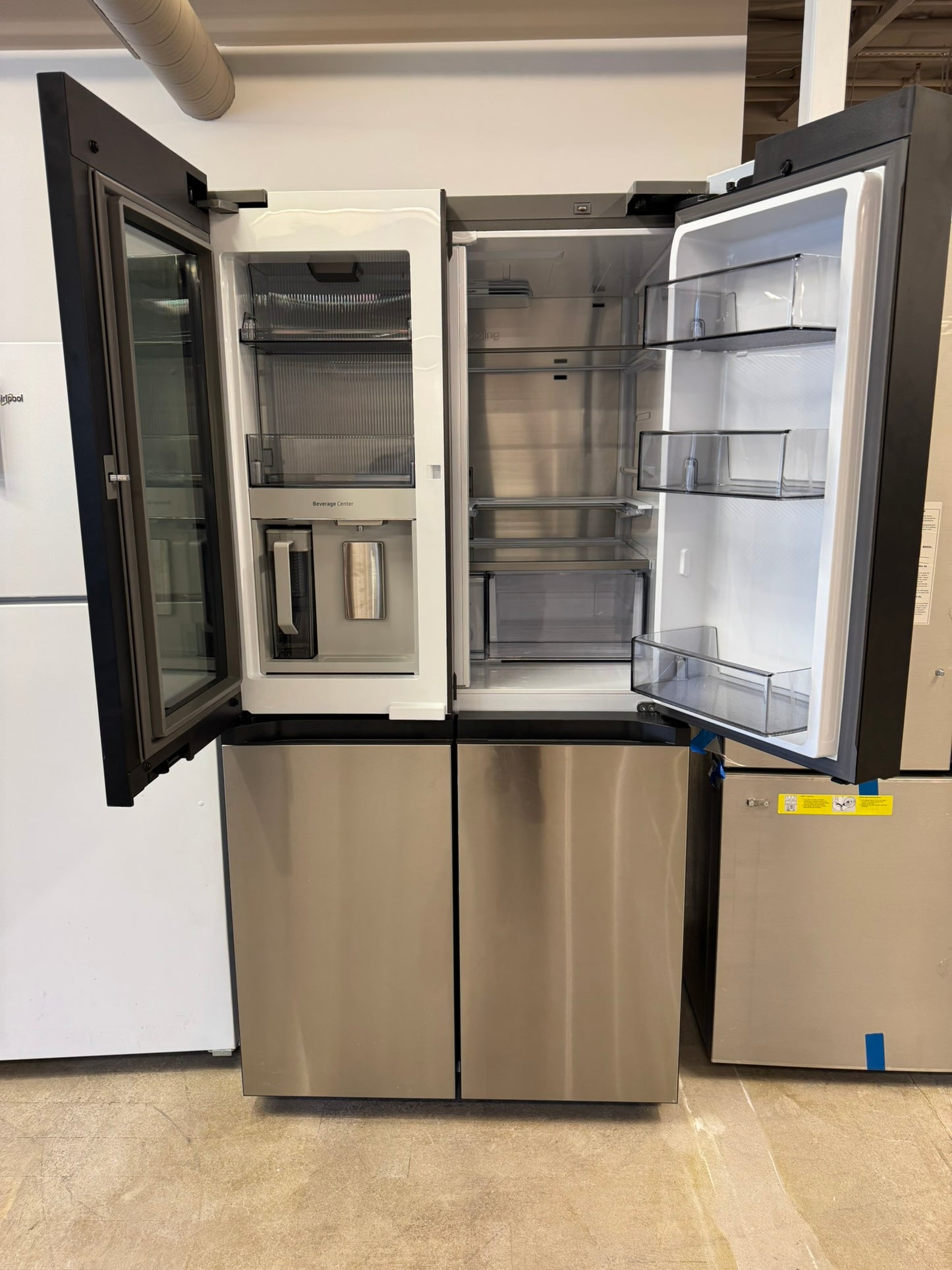 GORGEOUS BRAND NEW SAMSUNG 4 DOOR FLEX REFRIGERATOR MODEL: RF29DB9900QD REF10393R
