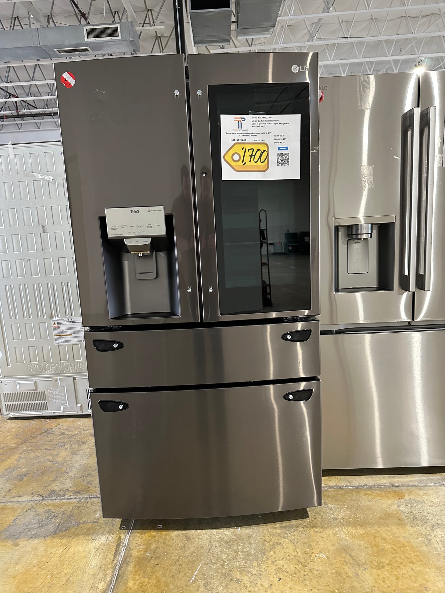 NEW LG COUNTER DEPTH INSTAVIEW REFRIGERATOR with CRAFT ICE MODEL: LRMVC2306D REF13931S
