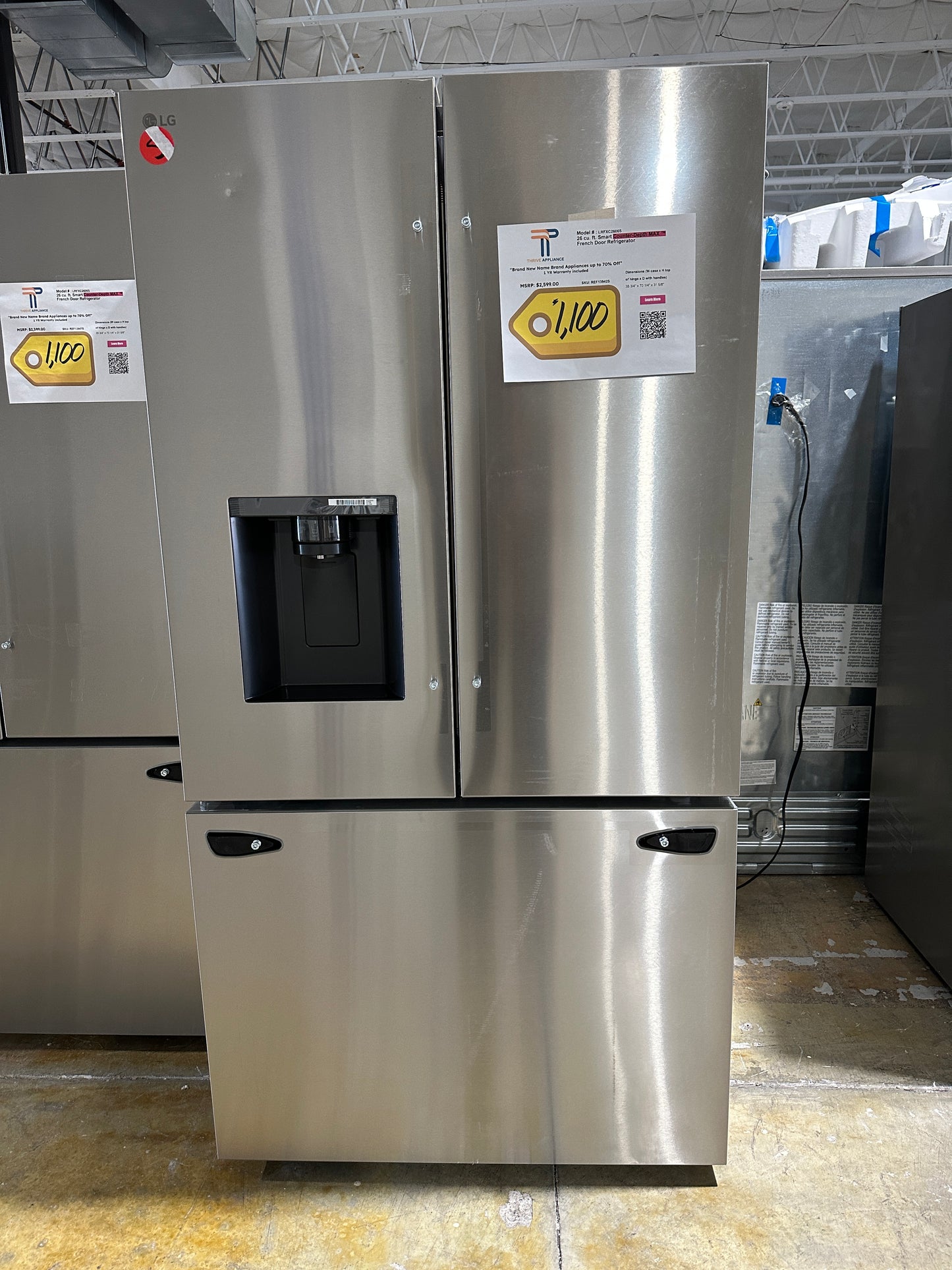 COUNTER DEPTH SMART LG FRENCH DOOR REFRIGERATOR MODEL: LRFXC2606S REF13942S