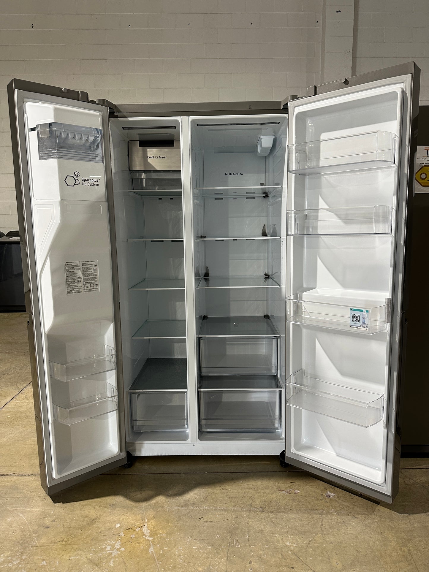 NEW! LG 27 cu. ft. Side-by-Side Refrigerator with Craft Ice MODEL: LHSXS2706S REF13930S