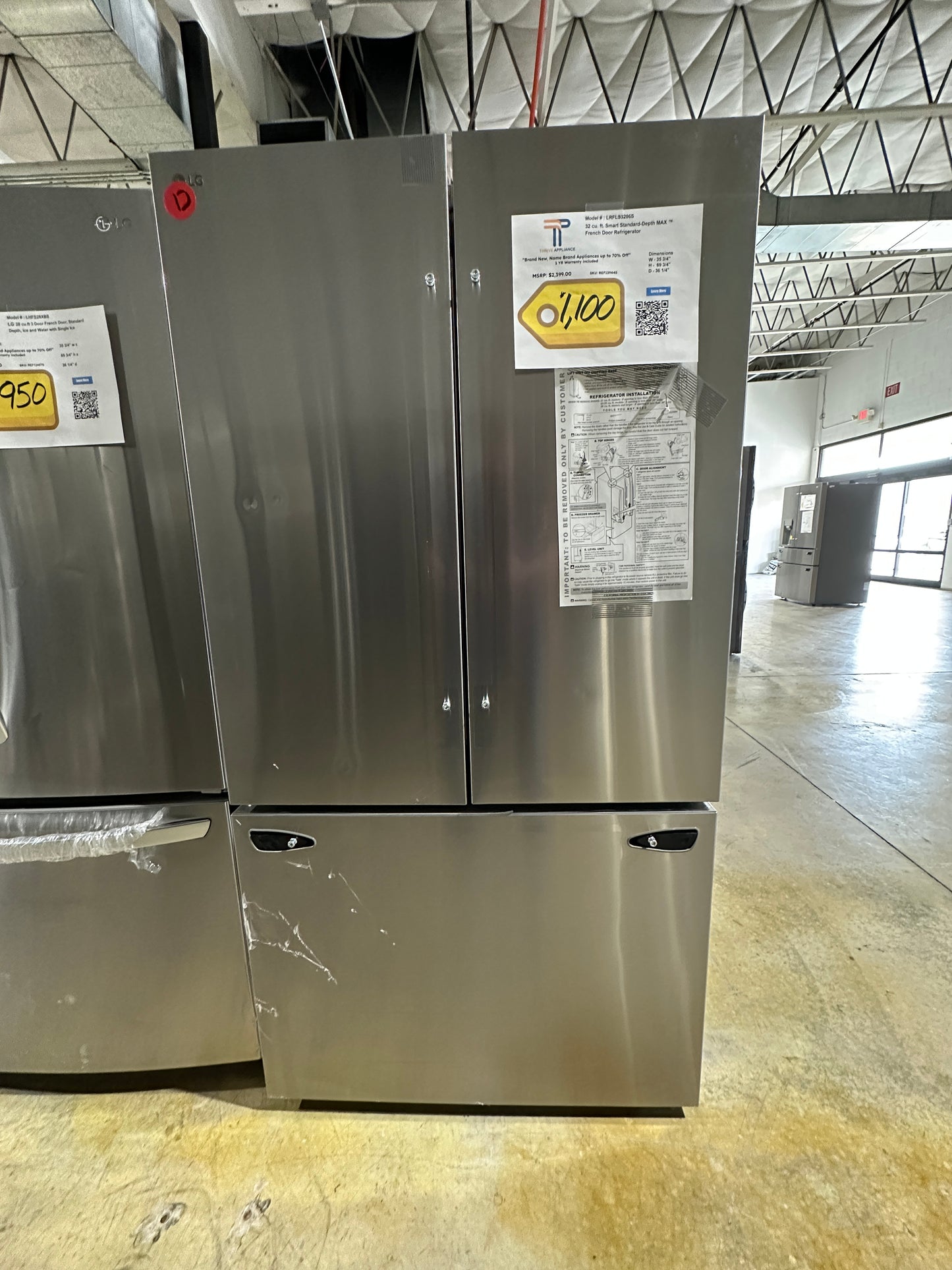 BRAND NEW! LG 32 Cu ft French Door Refrigerator MODEL: LRFLS3206S REF13944S