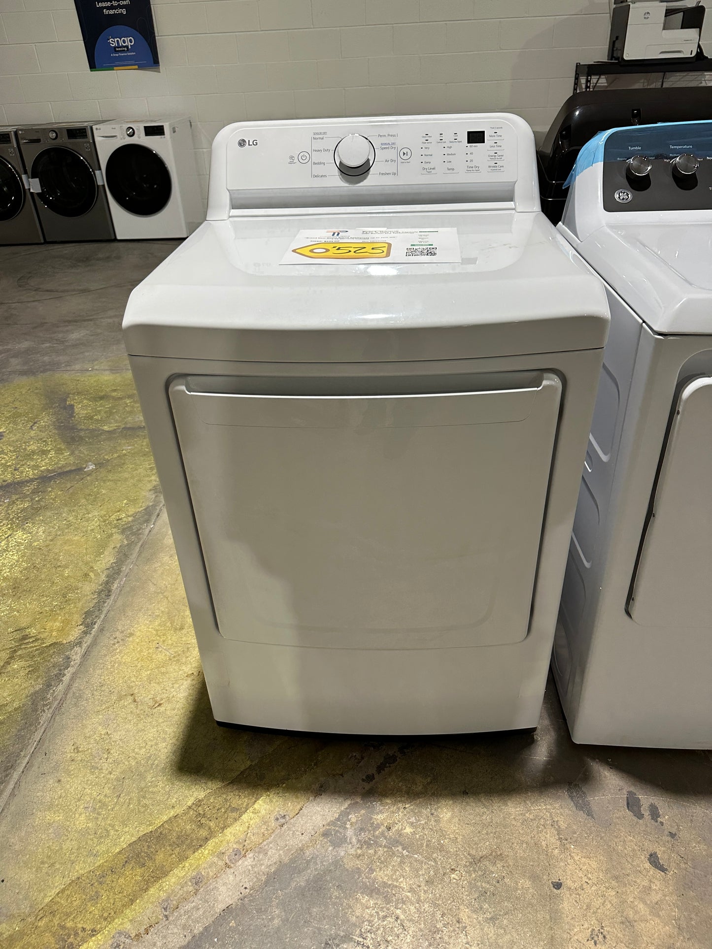 LG 7.3 Cu. Ft. Gas Dryer with Sensor Dry MODEL: DLG7001W DRY13135S