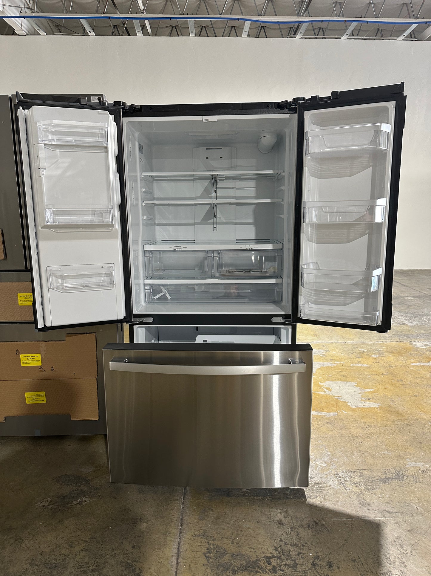 GREAT NEW COUNTER-DEPTH FRENCH-DOOR REFRIGERATOR MODEL: GYE21JYMBFFS REF13978S