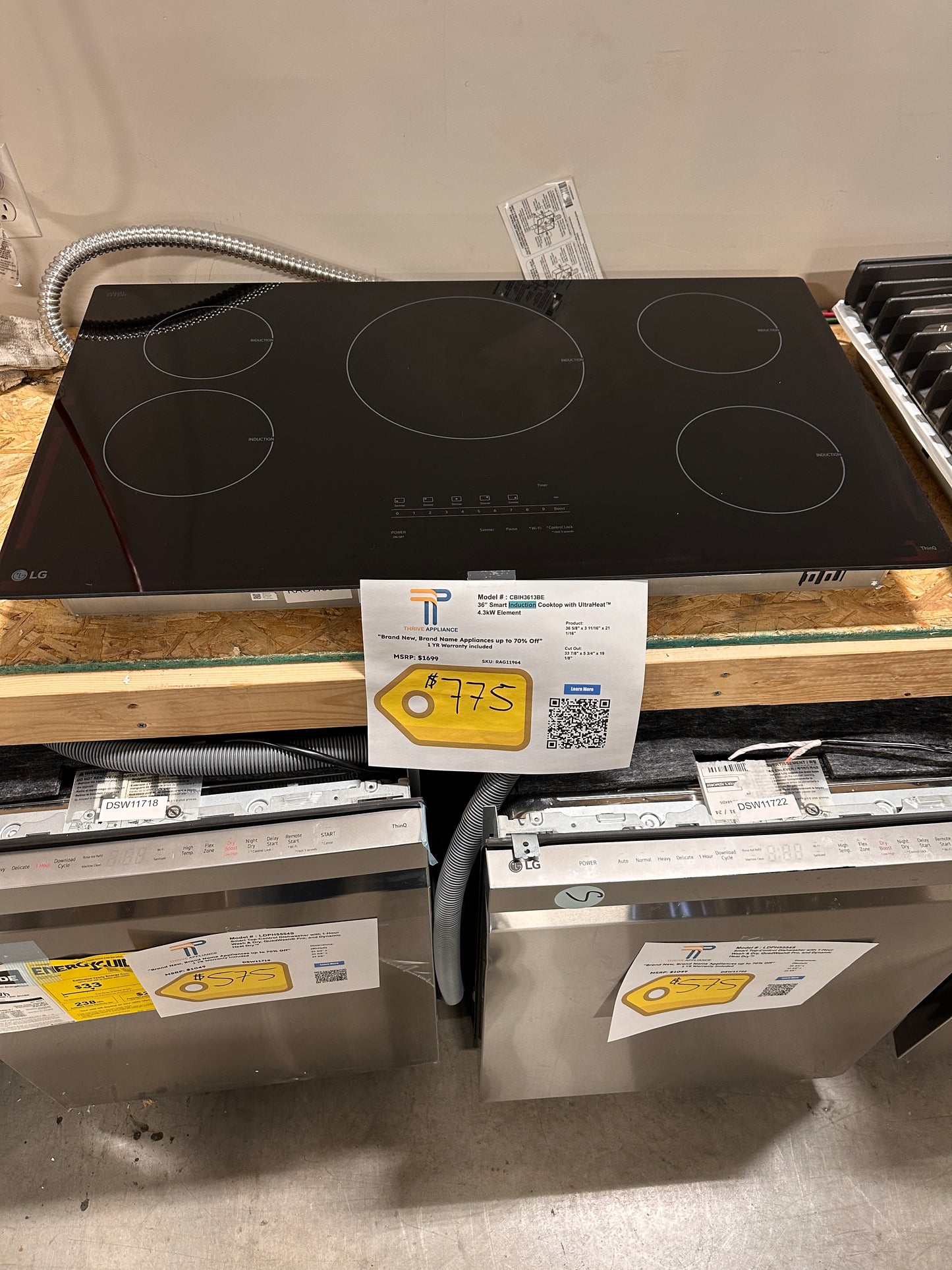 New LG 36" Smart Induction Cooktop With Ultraheat 4.3kw Element Model: CBIH3613BE RAG11964