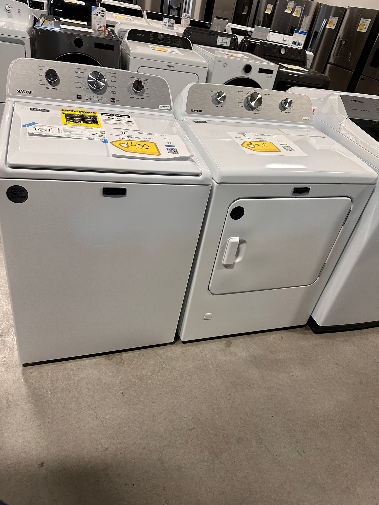 WHITE WHIRLPOOL ELECTRIC RANGE - RAG11491S WFE505W0HW
