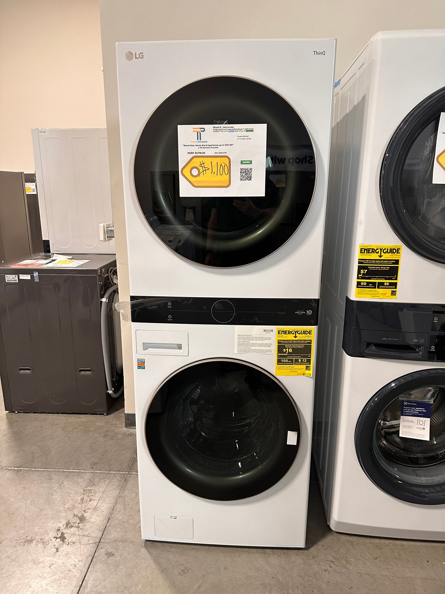 GREAT NEW LG SMART WASHTOWER with GAS DRYER MODEL: WKG101HWA WAS13761
