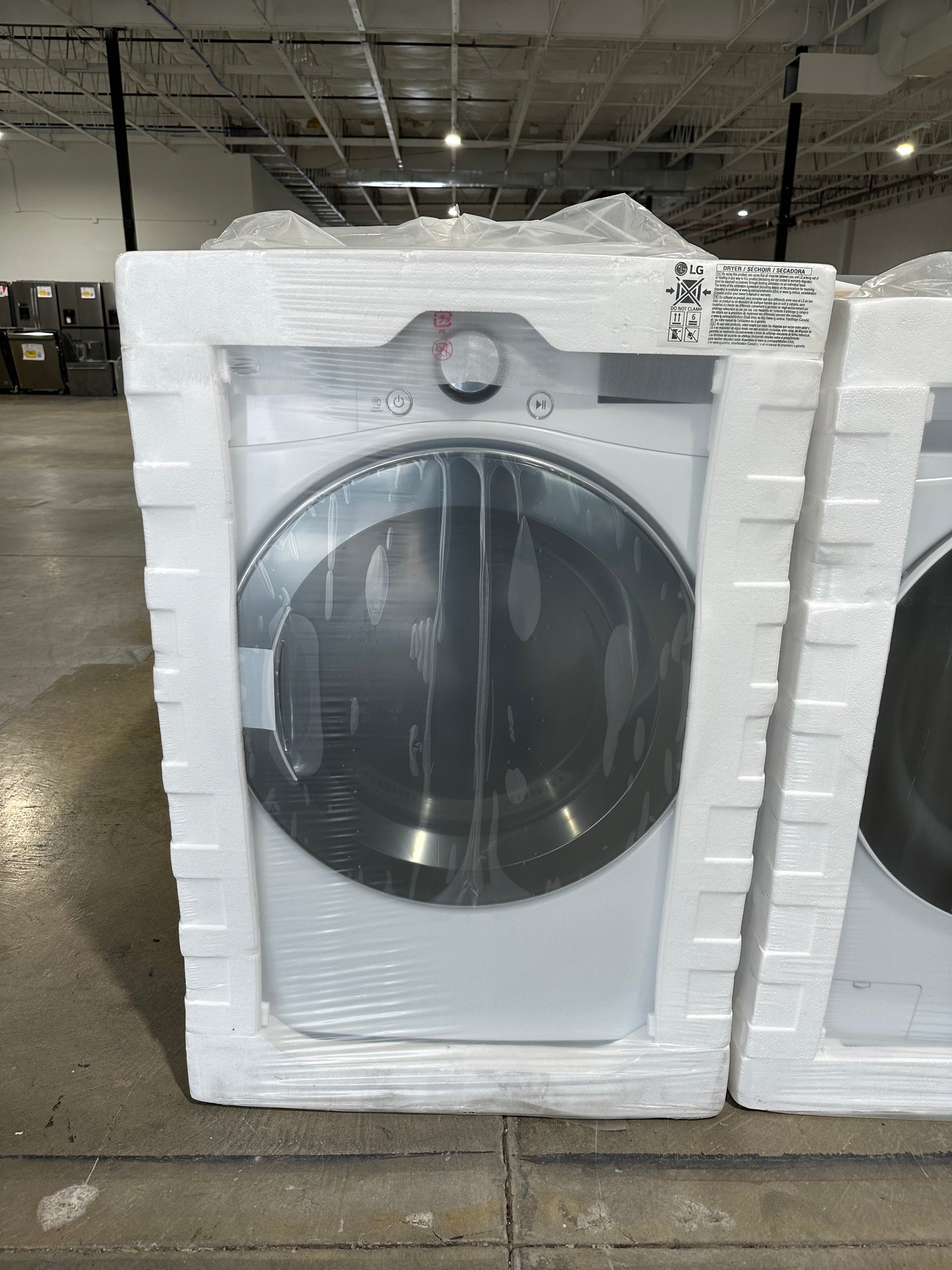 GREAT NEW LG STACKABLE SMART FRONT LOAD WASHER - WAS11896S WM3600HWA