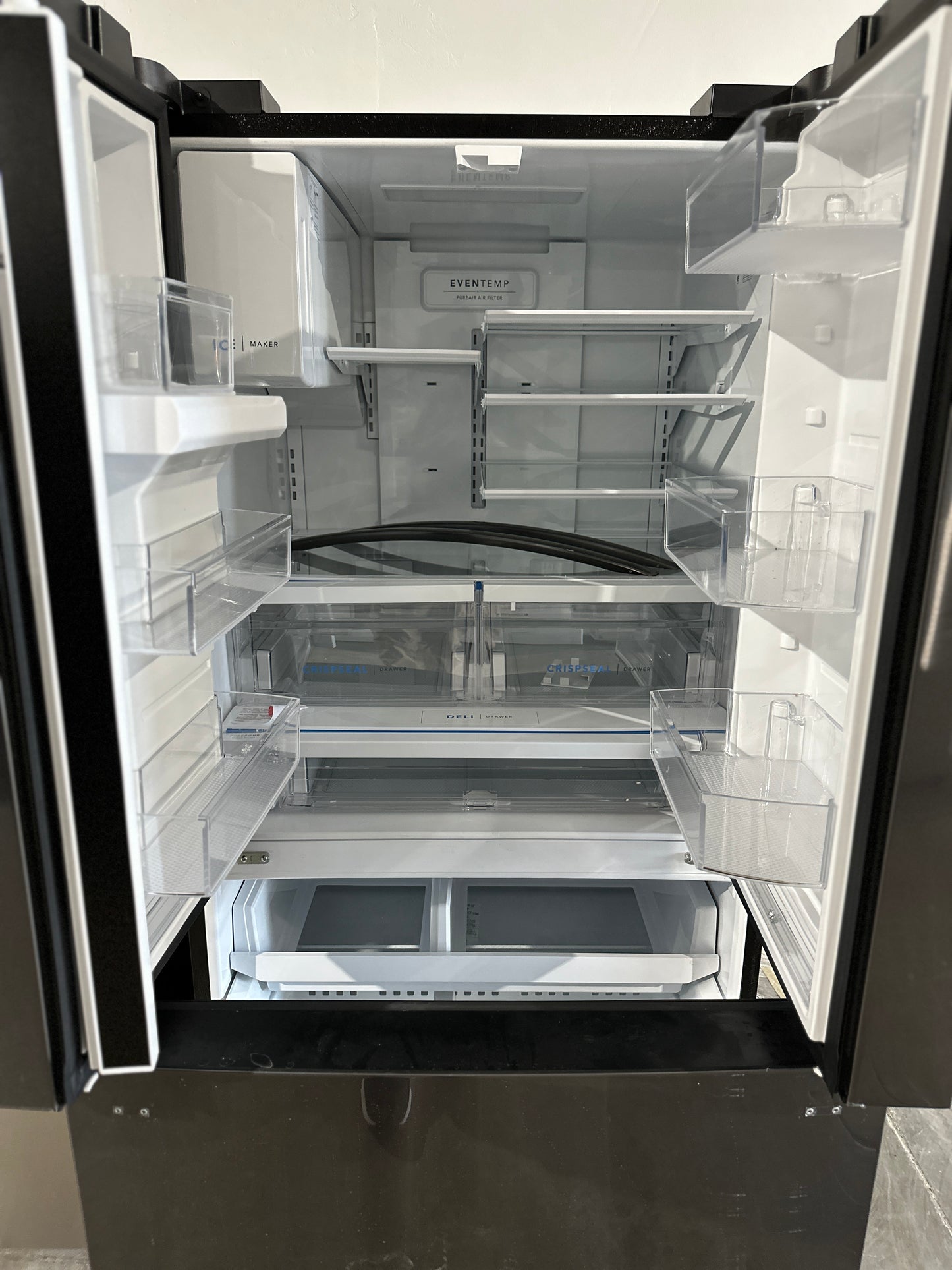 Frigidaire - 27.8 Cu. Ft. French Door Refrigerator - Black Model:FRFS2823AD REF12146S