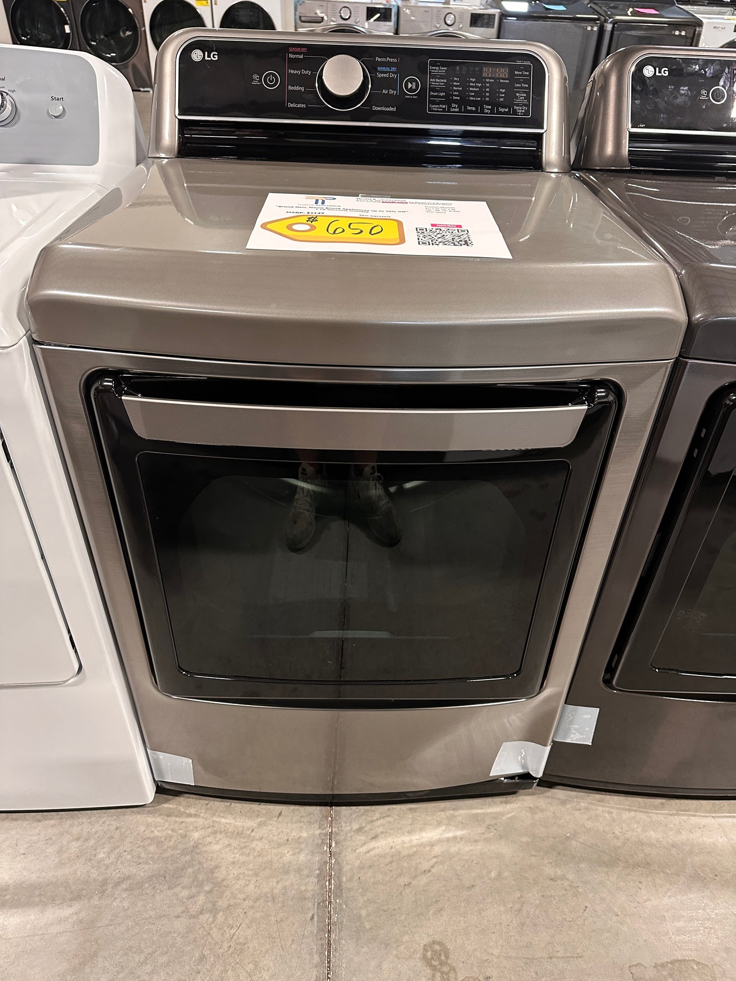 LG - 7.3 Cu. Ft. Smart Electric Dryer Model:DLE7400VE DRY12175