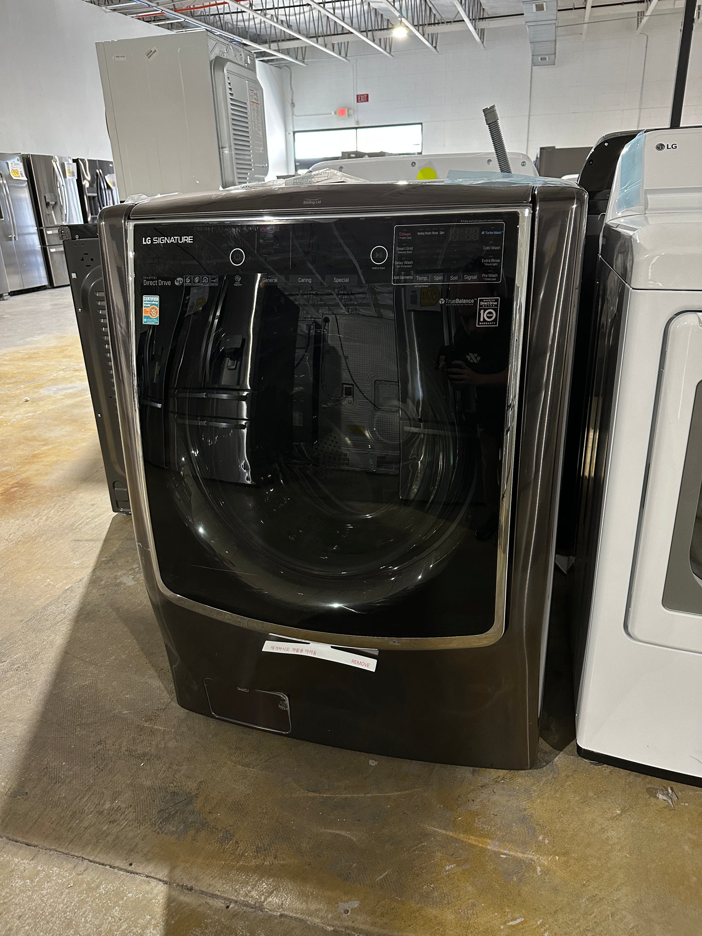 NEW SMART FRONT LOAD WASHER with STEAM Model:WM8900HBA WAS11915S