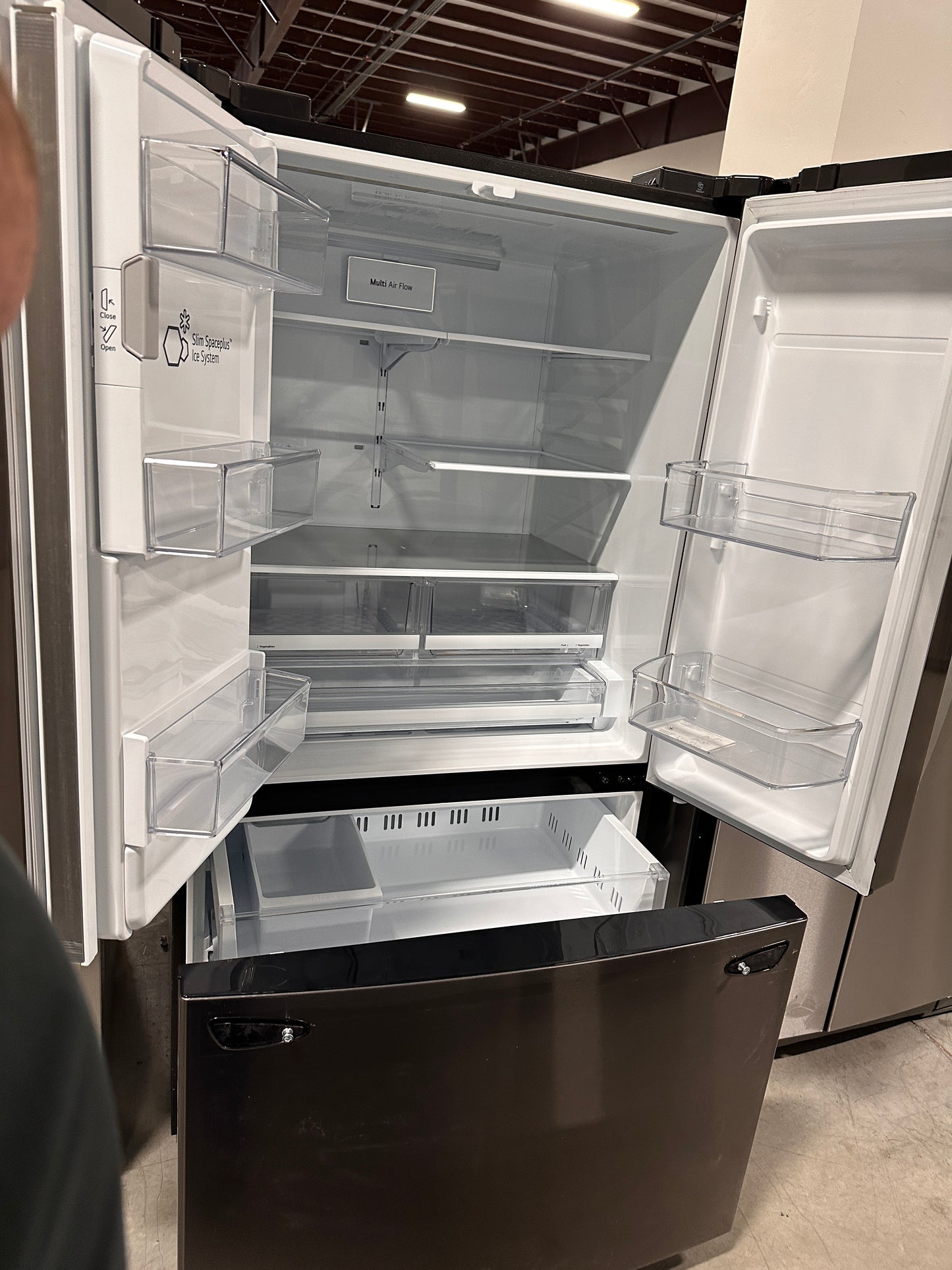 DISCOUNTED GORGEOUS LG SMART FRENCH DOOR REFRIGERATOR MODEL: LHFS28XBD REF13249