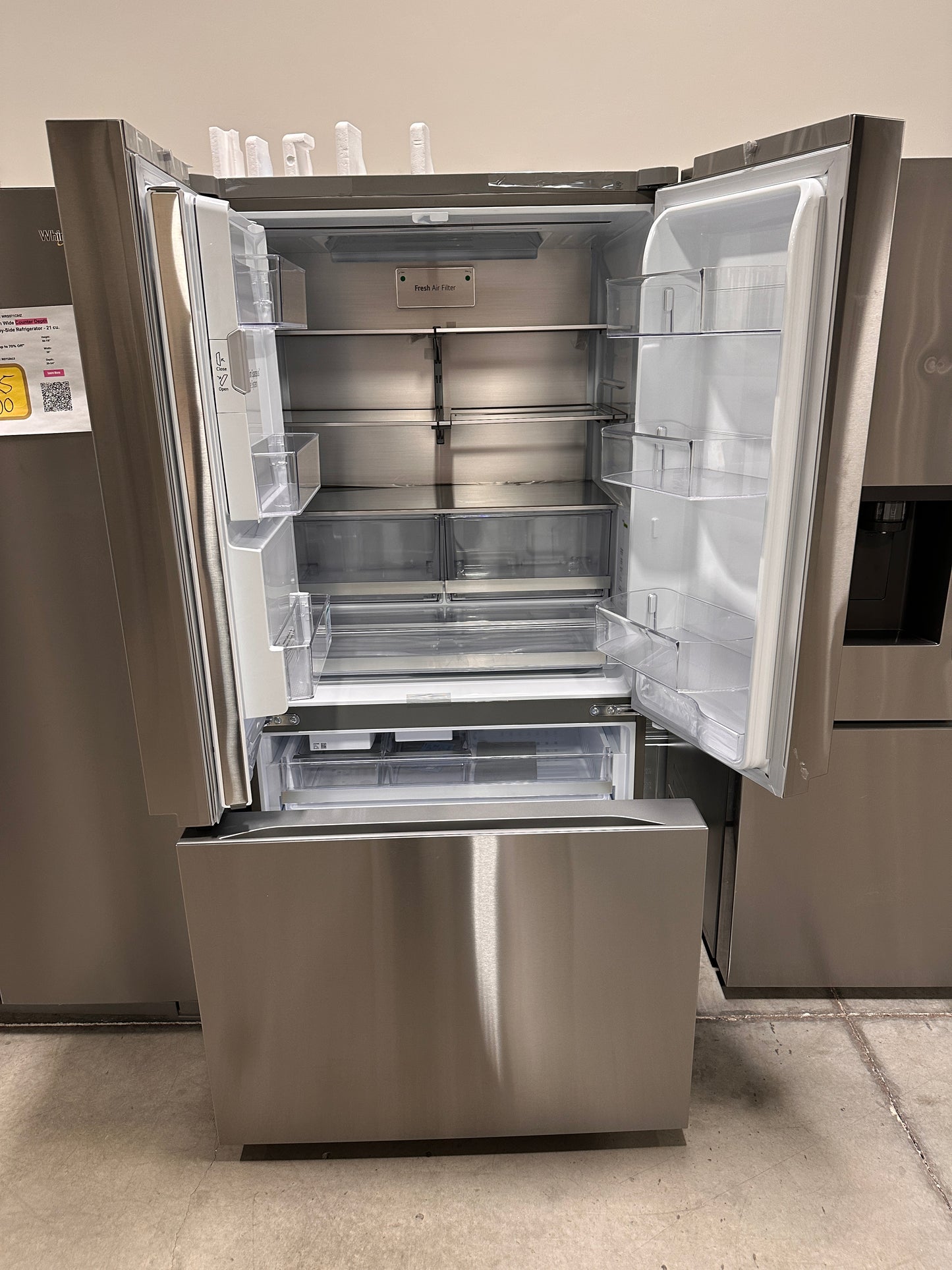26 Cu. Ft. Smart Counter-Depth MAX French Door Refrigerator with Four Types of Ice LG Model: LRYXC2606S REF13620