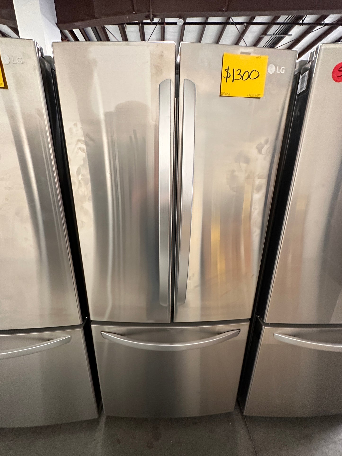 BRAND NEW LG FRENCH DOOR REFRIGERATOR - STAINLESS STEEL - REF12311 LFC22770ST