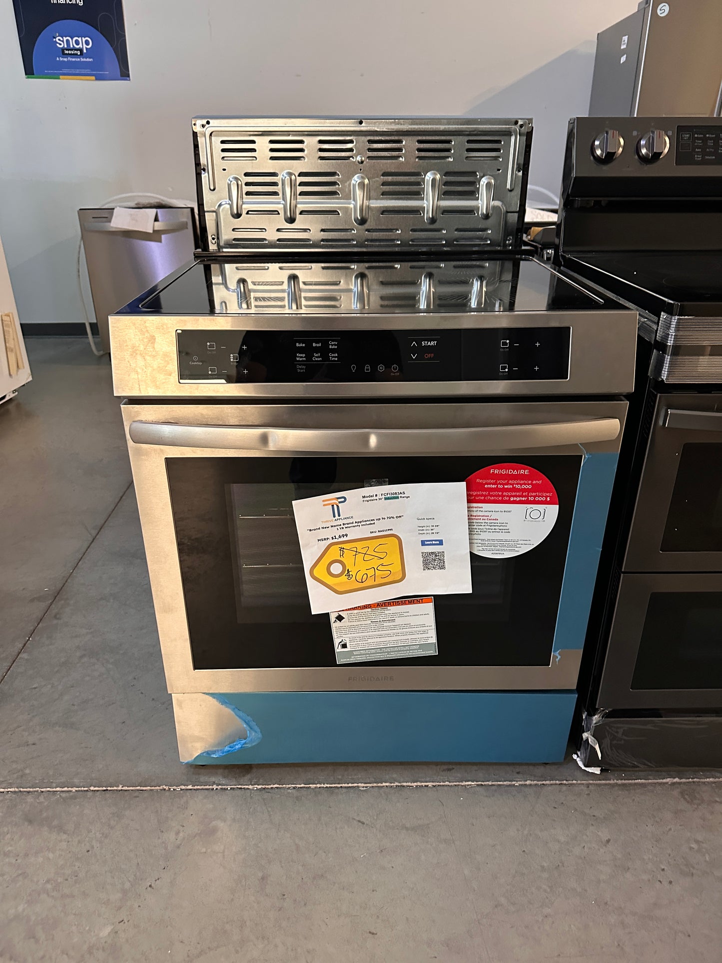 FRONT CONTROL INDUCTION RANGE NEW FRIGIDAIRE RANGE MODEL: FCFI3083AS RAG11995