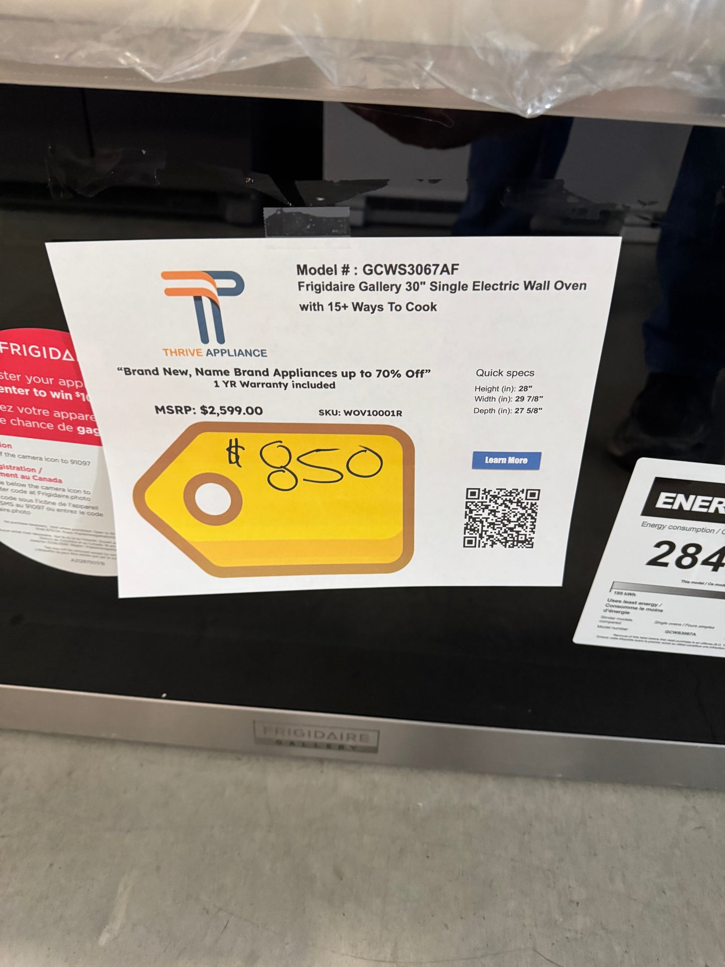BEAUTIFUL NEW FRIGIDAIRE 30" ELECTRIC WALL OVEN MODEL: GCWS3067AF WOV10001R