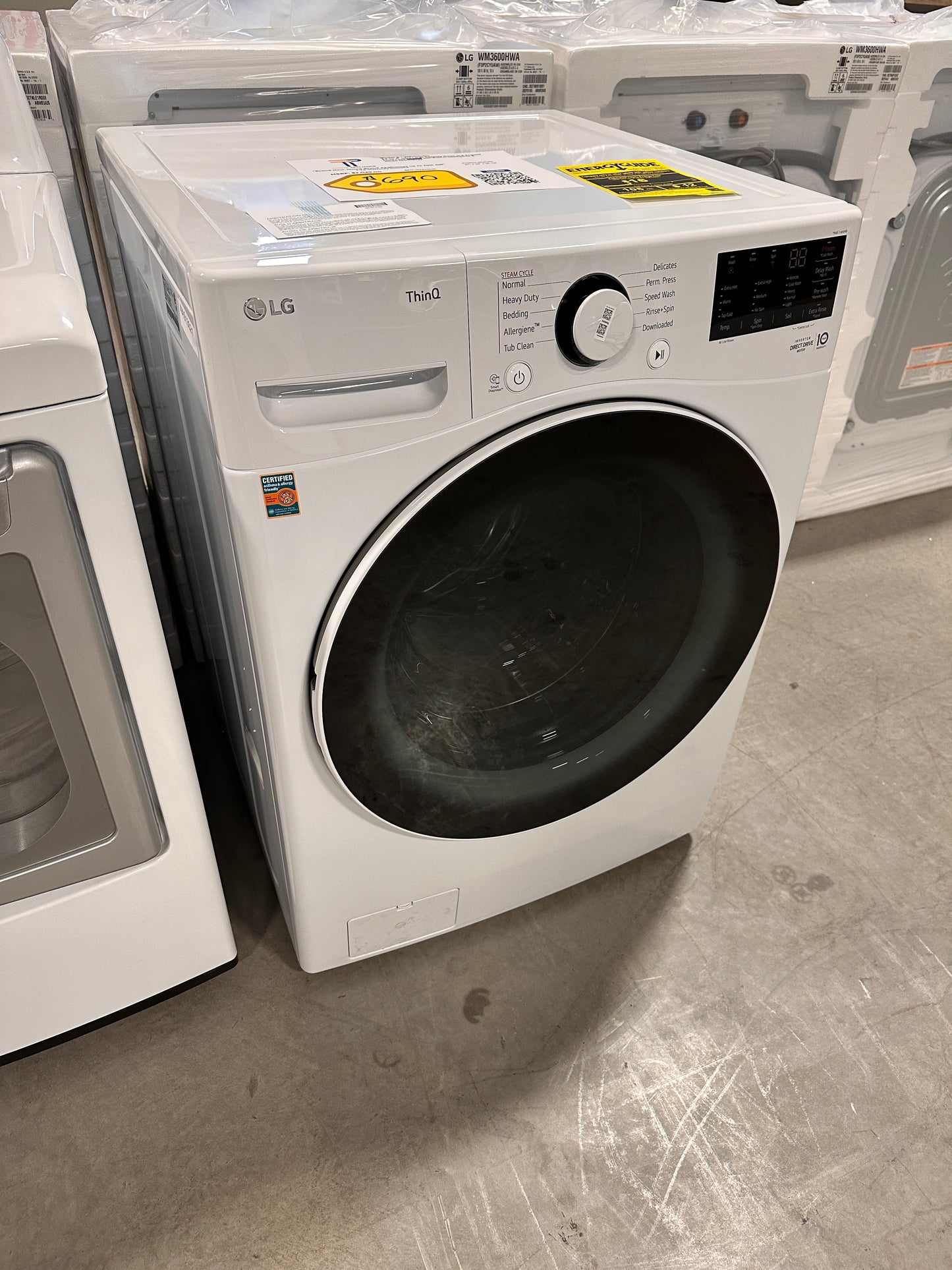 GREAT NEW LG FRONT LOAD WASHING MACHINE - WAS13019 WM3600HWA