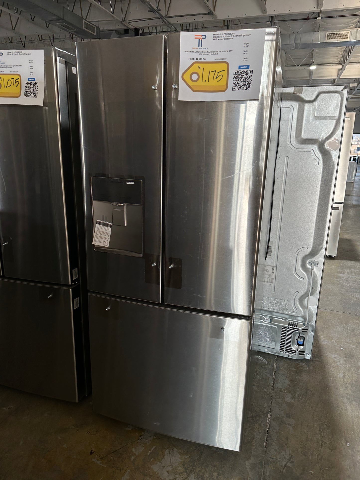Great New LG - 21.8 Cu. Ft. French Door Refrigerator - Stainless Steel MODEL: LFDS22520S REF12243S