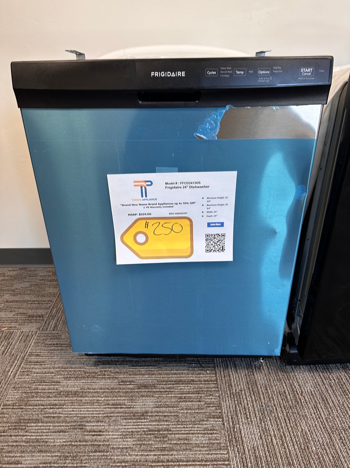 GREAT DEAL! NEW FRIGIDAIRE DISHWASHER MODEL: FFCD2413US DSW11757