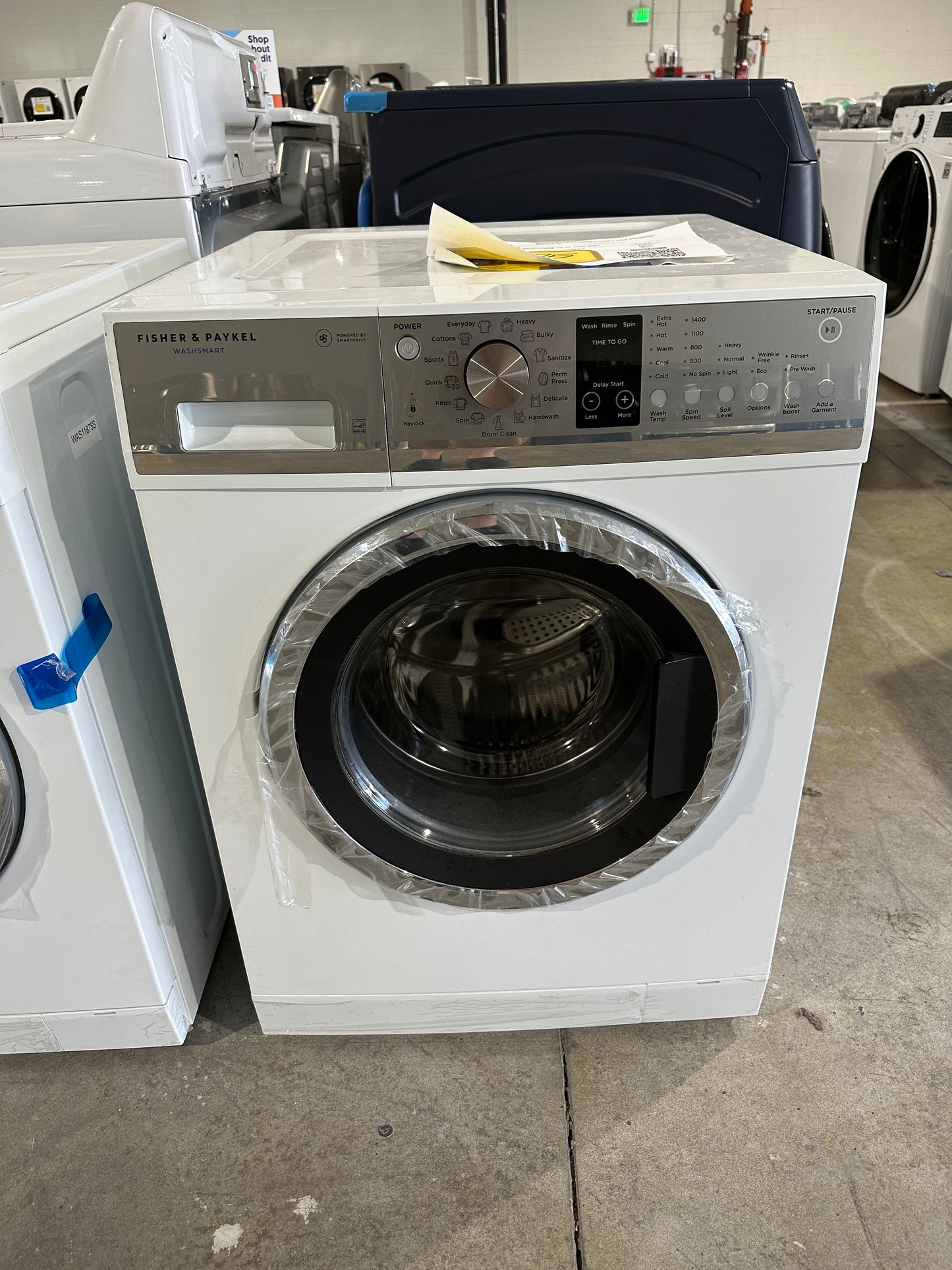 DISCOUNTED Fisher and Paykel - 2.4 cu. ft. High Efficiency Front Load Washer - White MODEL: WH2424P1 WAS11876S