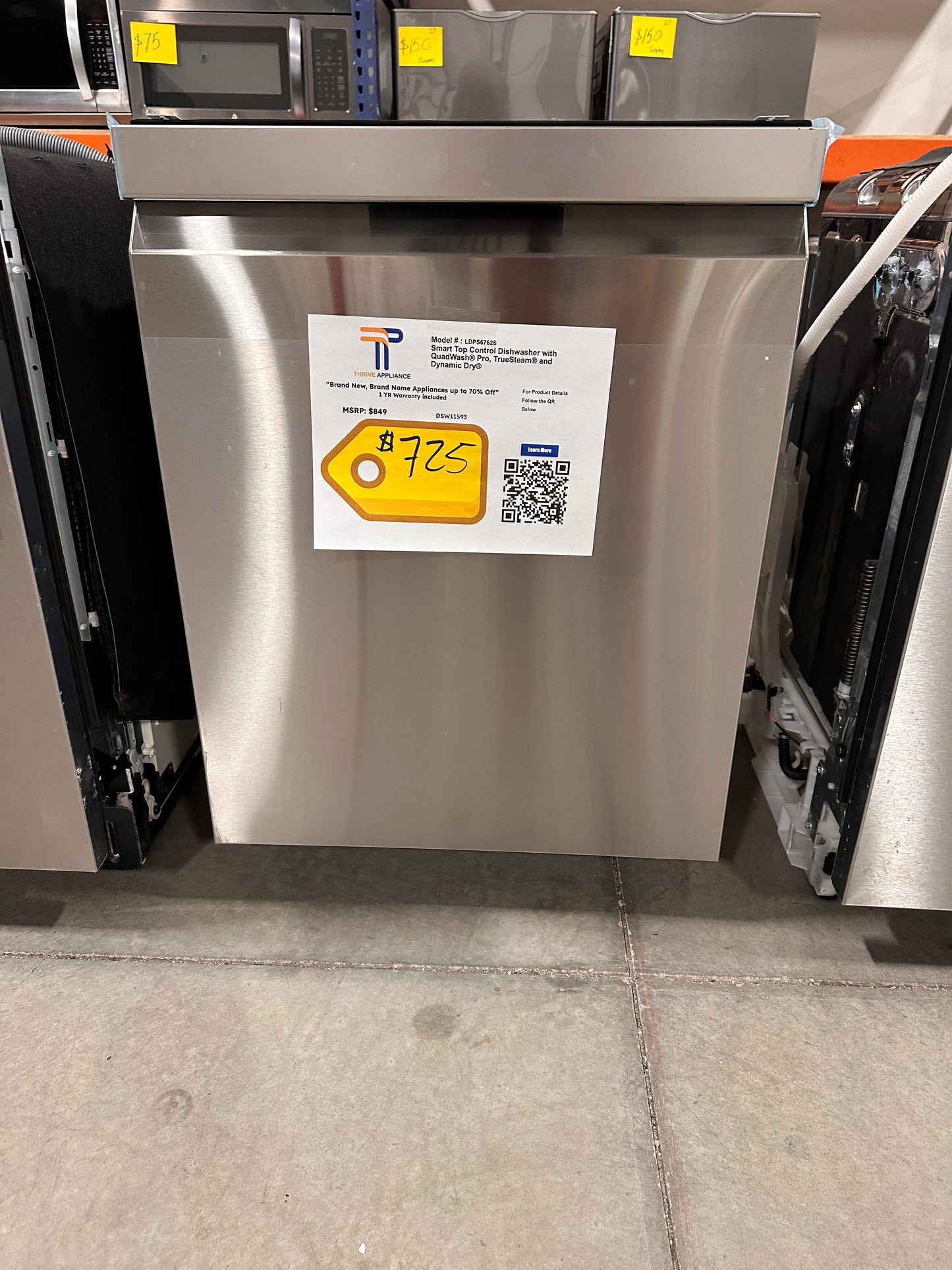 GORGEOUS NEW LG DISHWASHER with 3RD RACK - DSW11593 LDPS6762S