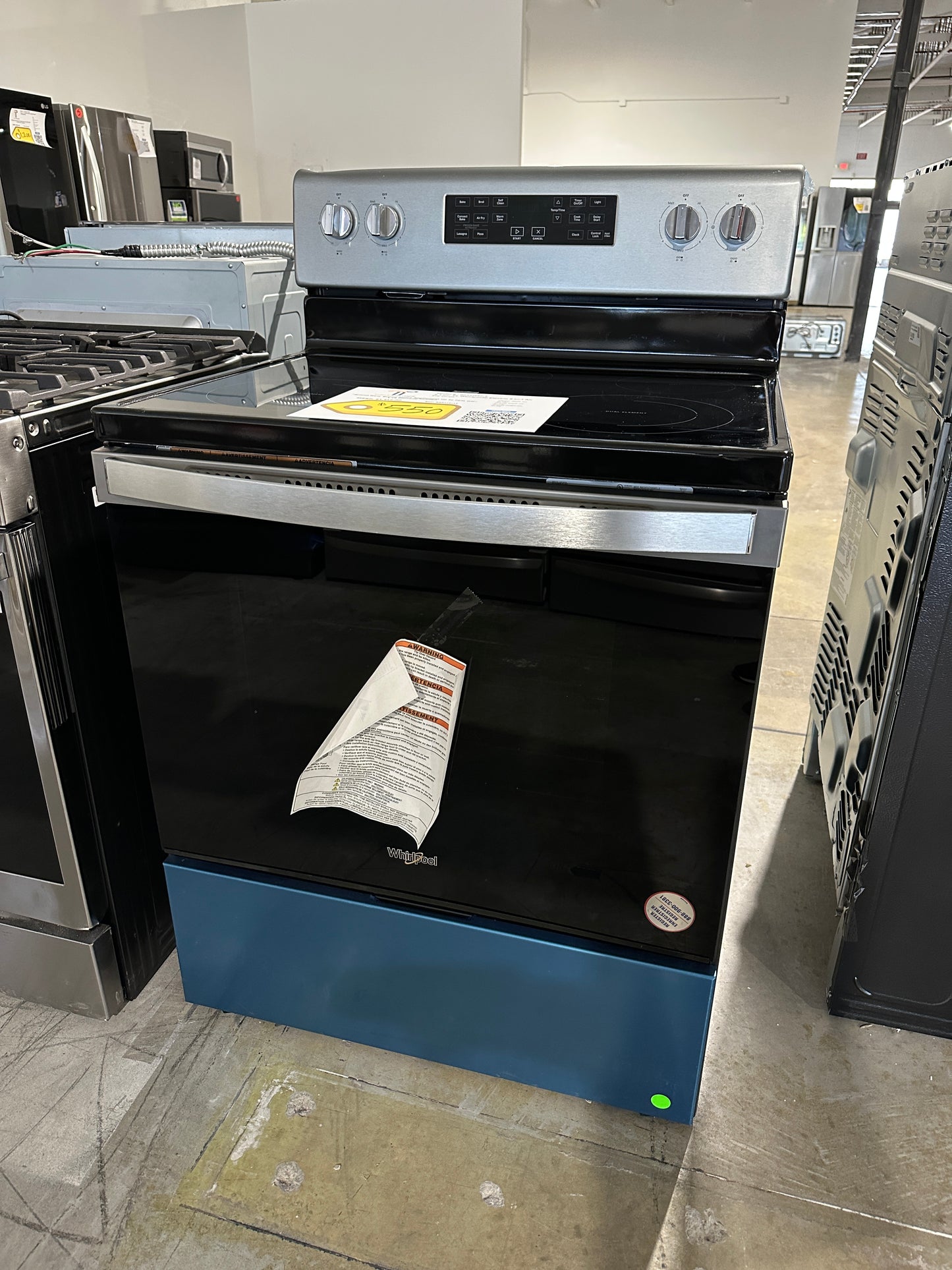 GREAT NEW WHIRLPOOL ELECTRIC CONVECTION RANGE MODEL:WFE535S0LZ RAG11511S