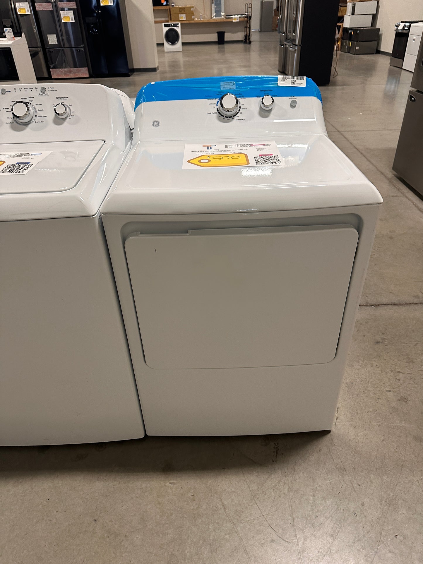 GE 6.2-Cu Ft Electric Dryer MODEL: GTX33EASKWW DRY13010