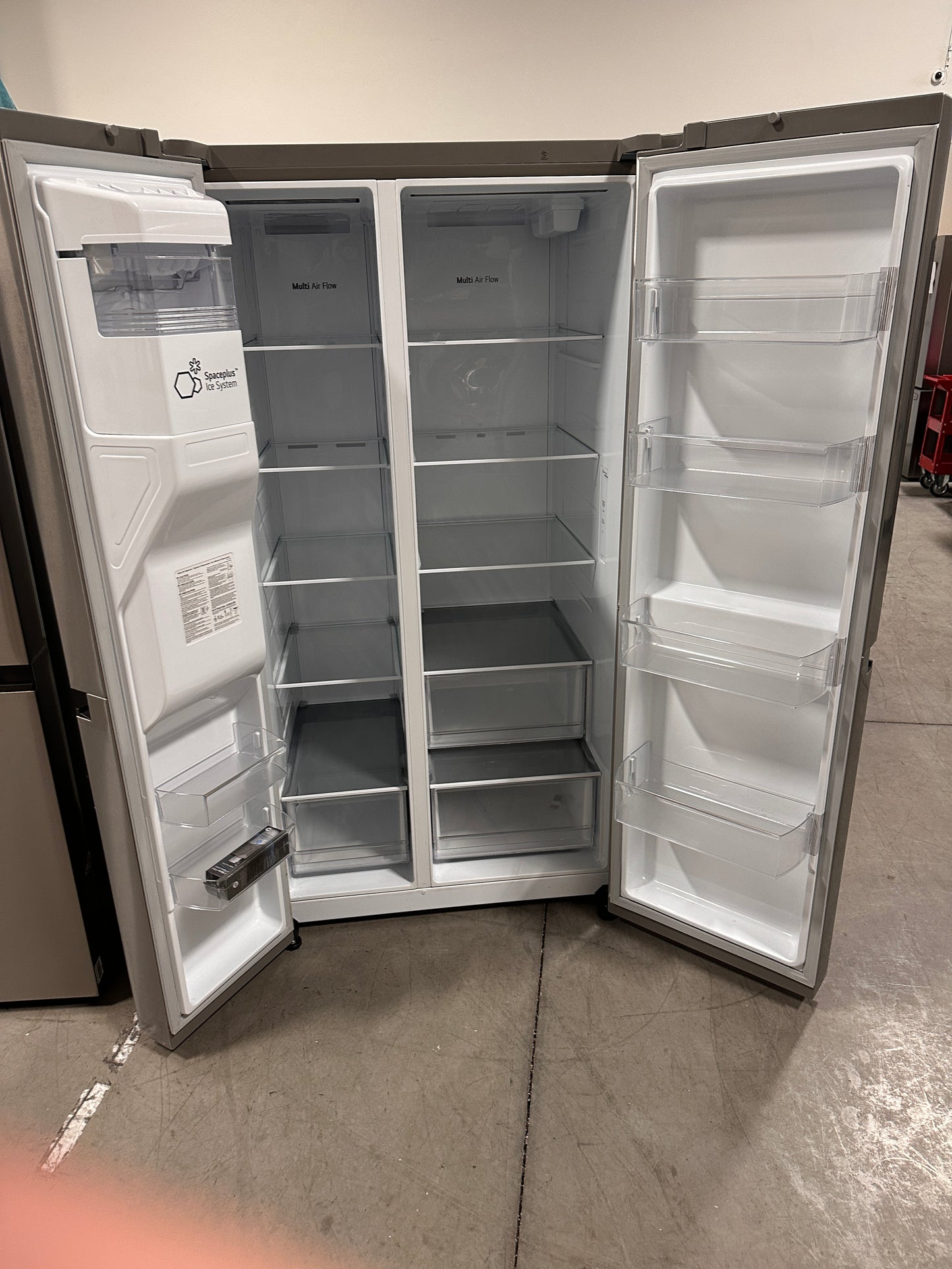 NEW LG 27.2 CU FT SIDE BY SIDE REFRIGERATOR - REF12859 Model:LRSXS2706S