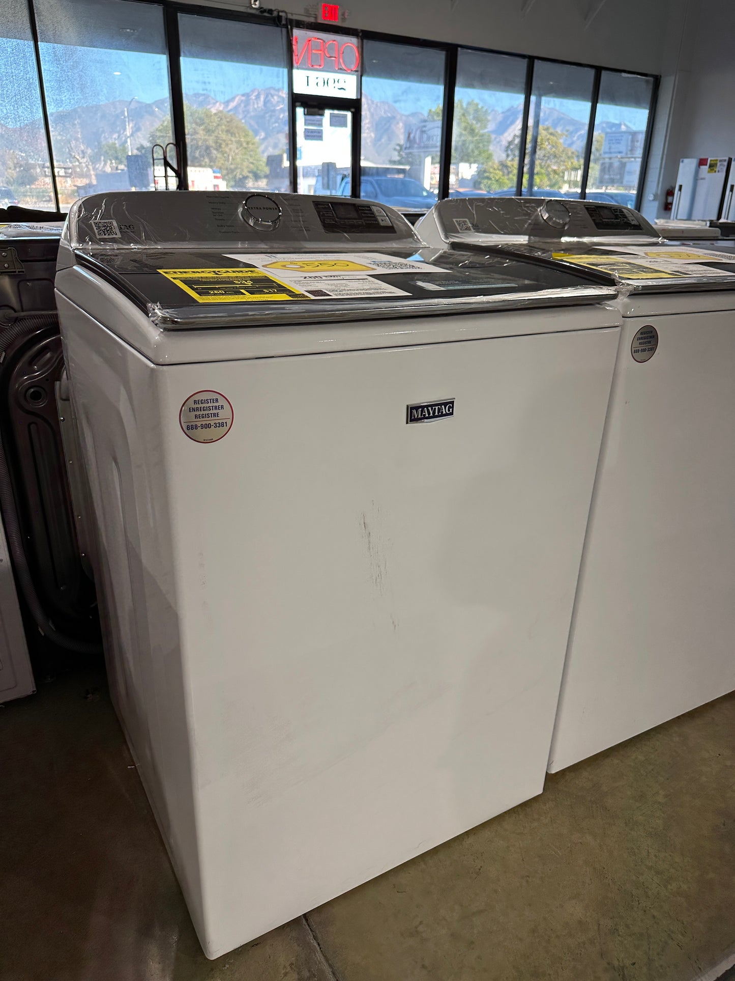 GREAT NEW MAYTAG SMART TOP LOAD WASHER MODEL: MVW7230HW WAS12008S