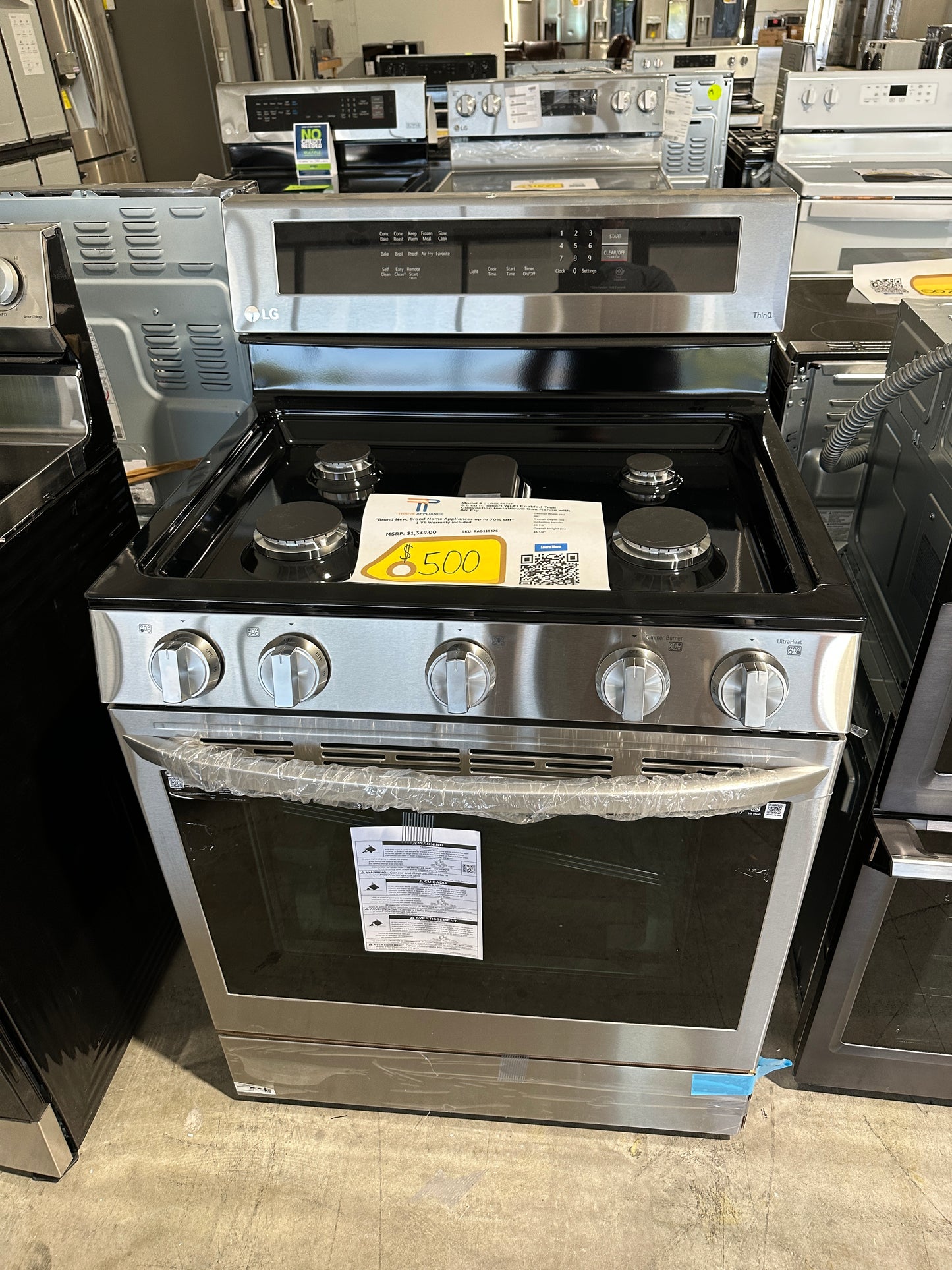 GORGEOUS NEW LG GAS TRUE CONVECTION RANGE MODEL: LRGL5825F RAG11537S