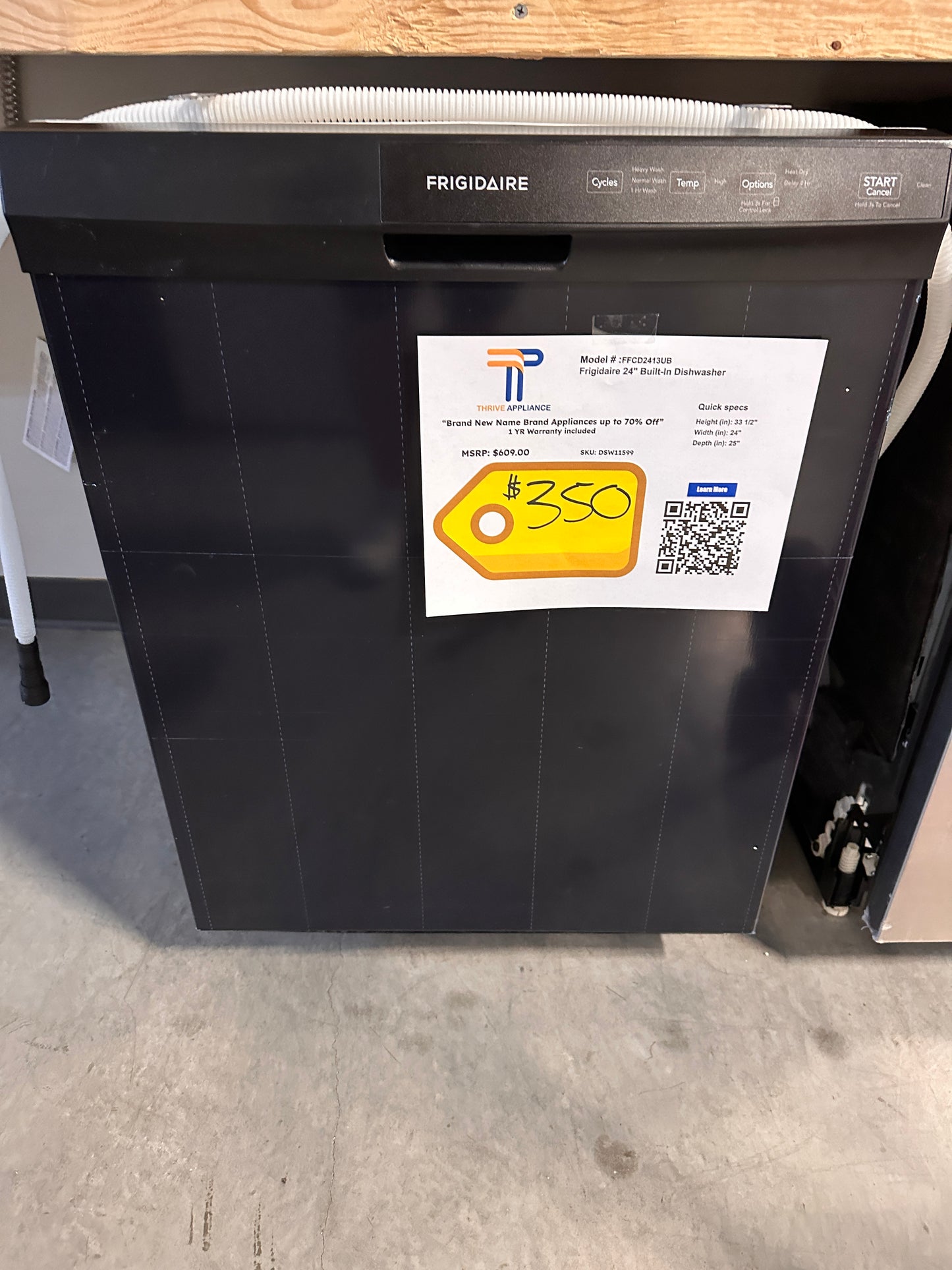 Frigidaire 24" Front Control Built-In Dishwasher, 60dba - Black Model:FFCD2413UB