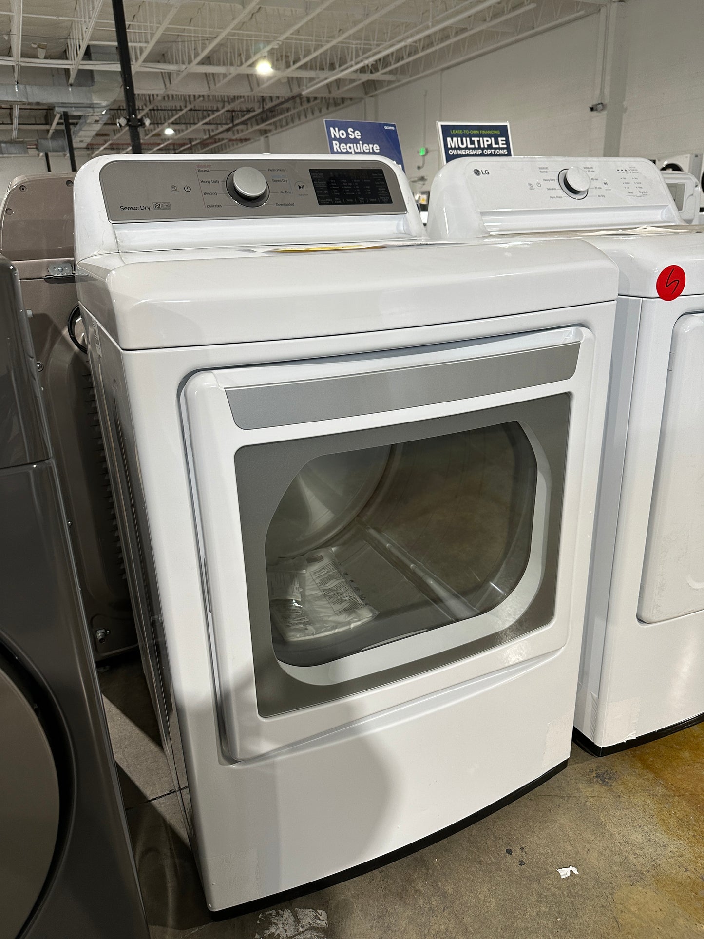 Smart Electric Dryer with EasyLoad Door - White MODEL: DLE7400WE DRY11907S